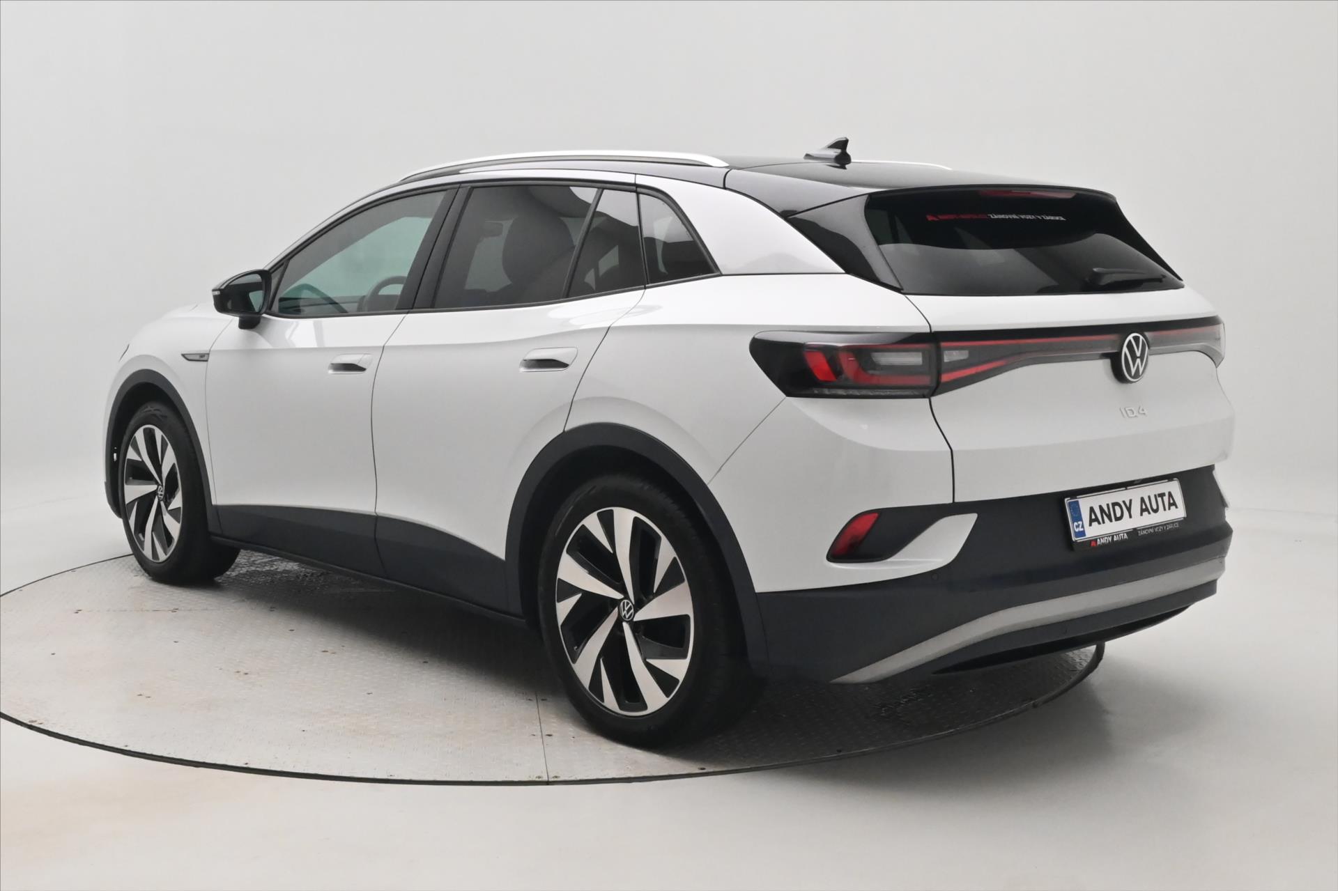 Hlavní fotografie vozu Volkswagen ID.4 Pro Performance 150kW 77kWh Záruka až 3 roky (7)