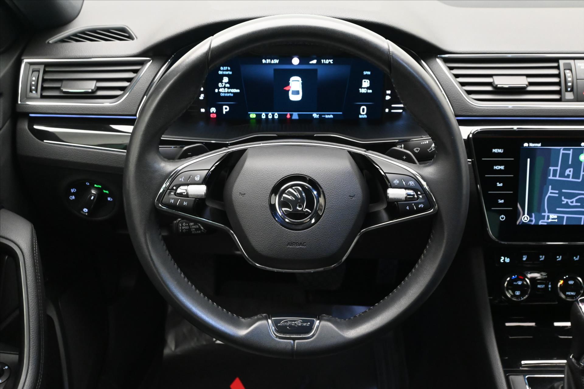 Main photo of the car Skoda Superb 2.0 TDI 147 kW DSG L&K 4x4 Warranty up to 5 years (19)