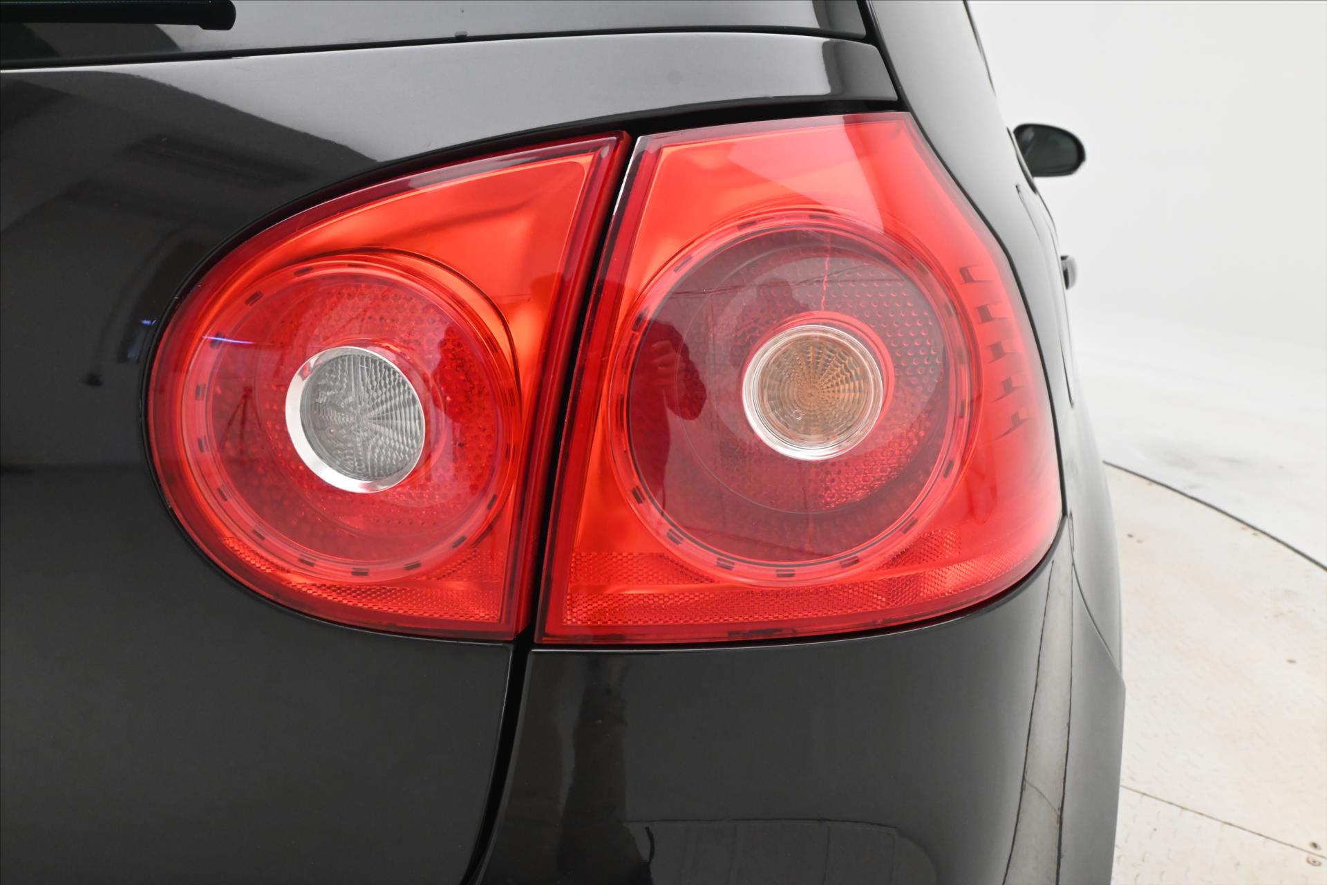 Hlavní fotografie vozu Volkswagen Golf 2,0 TDI 103 kW DSG Trend Nová STK (28)