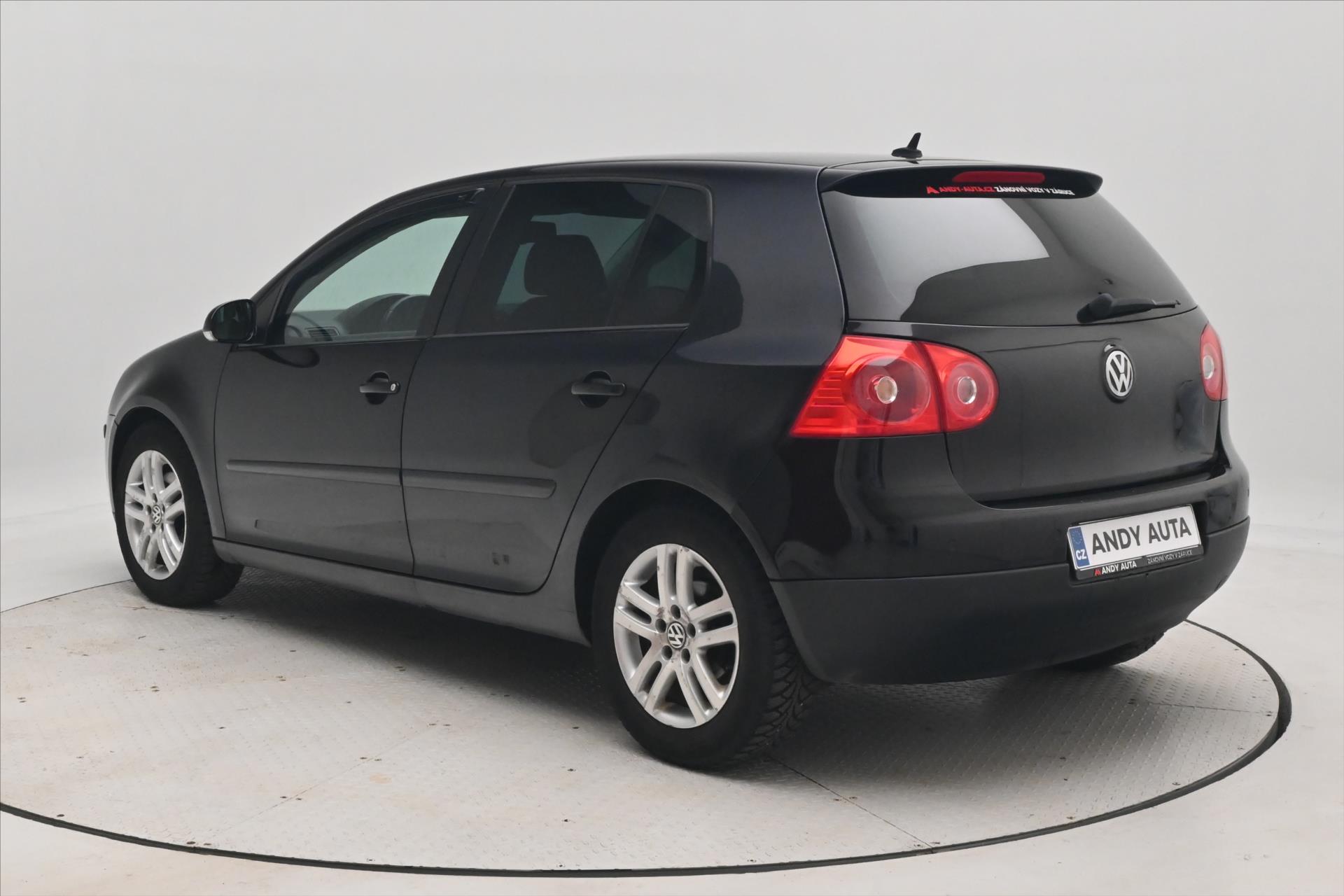 Hlavní fotografie vozu Volkswagen Golf 2,0 TDI 103 kW DSG Trend Nová STK (7)