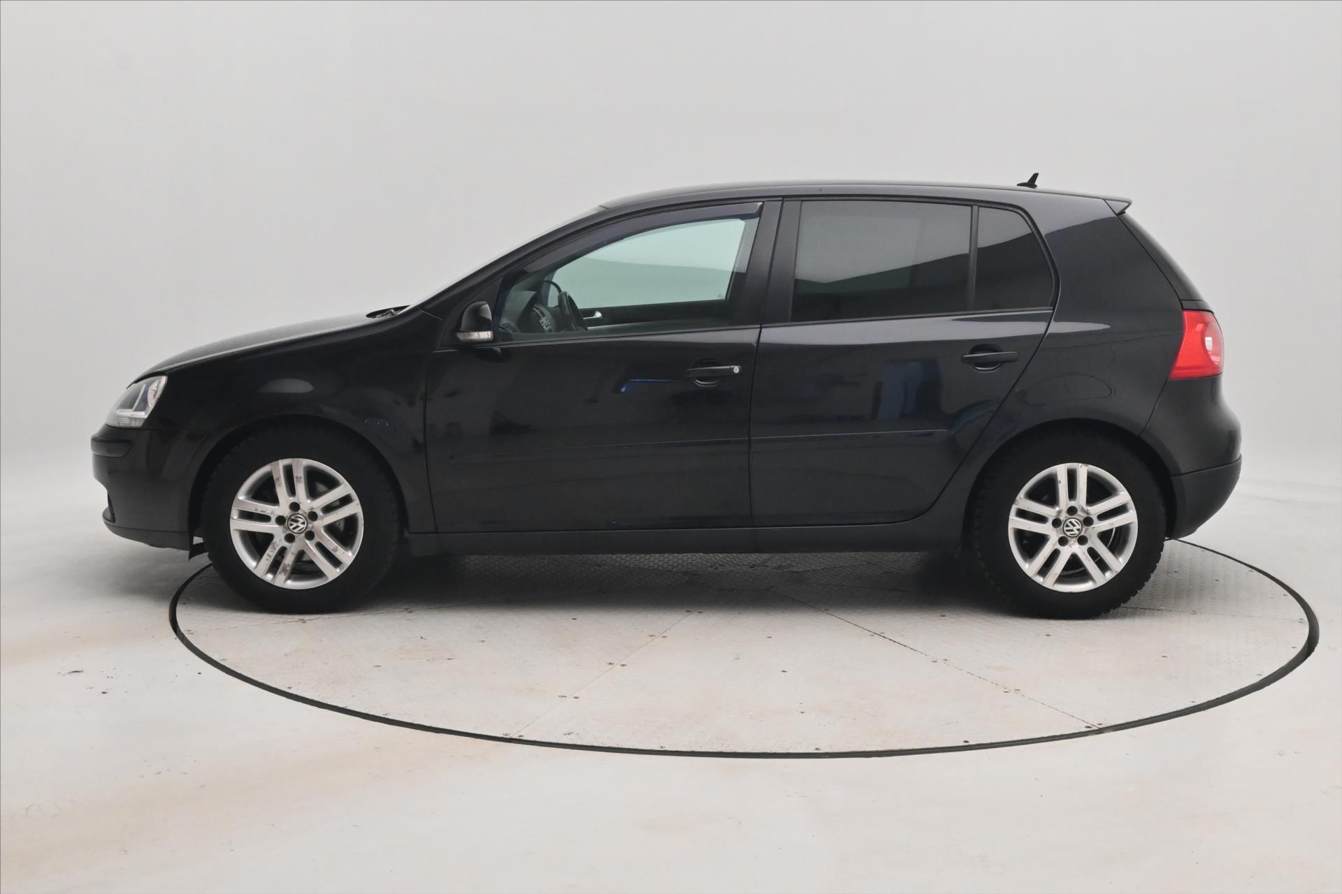 Hlavní fotografie vozu Volkswagen Golf 2,0 TDI 103 kW DSG Trend Nová STK (8)