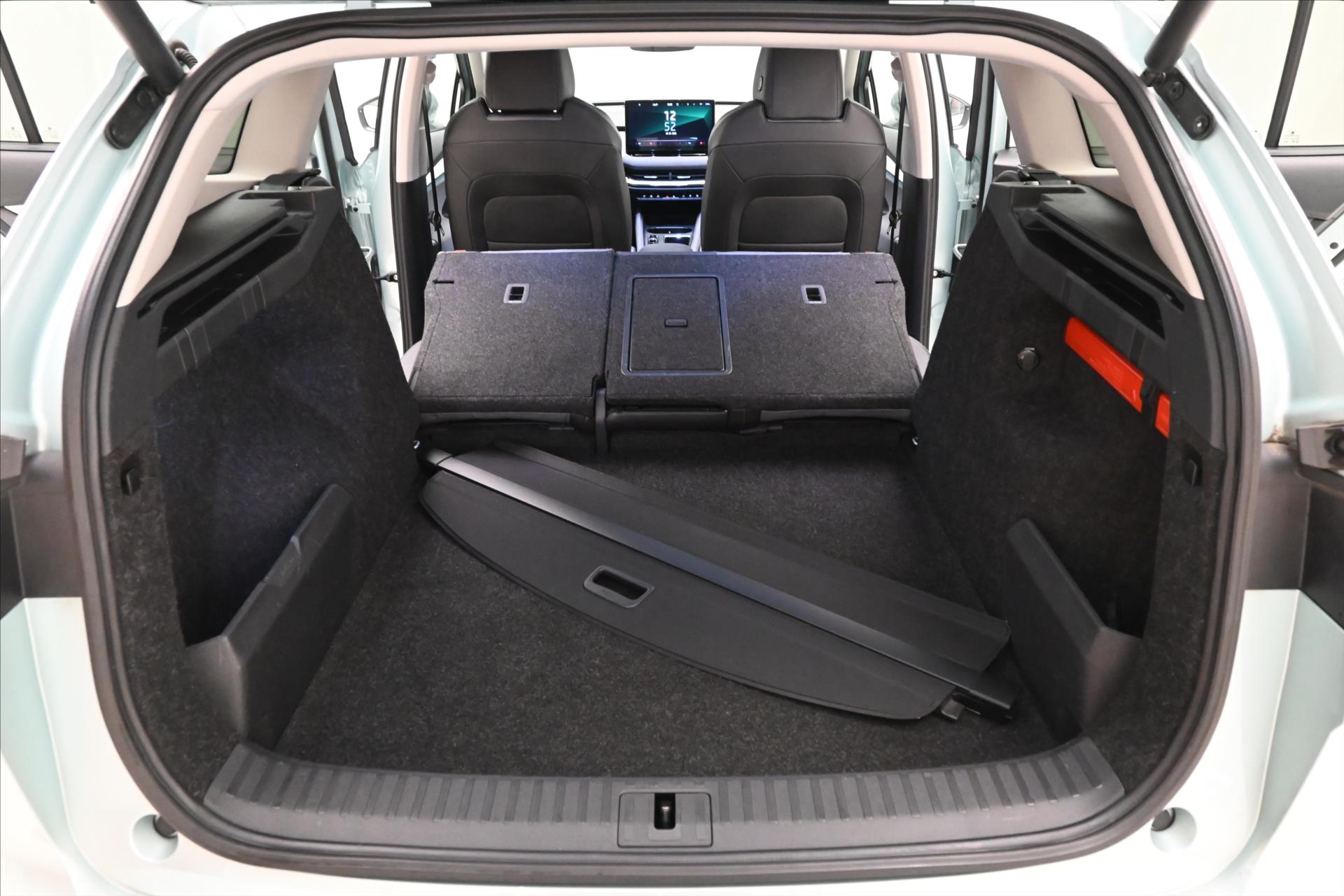 Hlavní fotografie vozu Škoda Enyaq iV 60 132 kW 58kWh SoH 87% Záruka až 3 roky (11)