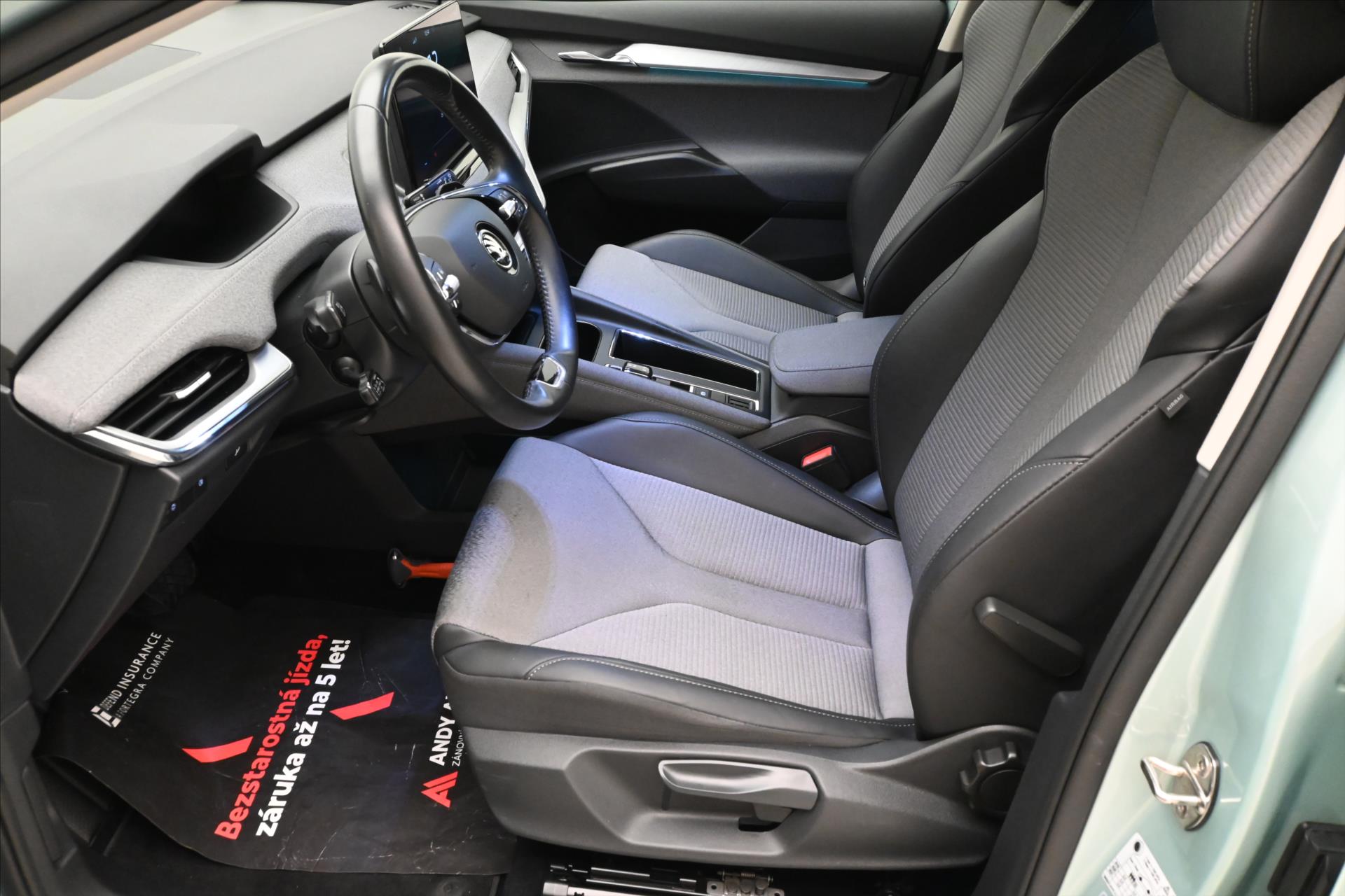Hlavní fotografie vozu Škoda Enyaq iV 60 132 kW 58kWh SoH 87% Záruka až 3 roky (13)