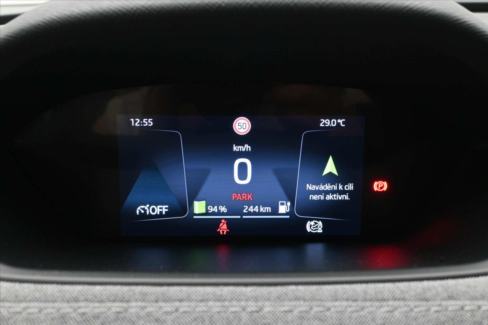 Hlavní fotografie vozu Škoda Enyaq iV 60 132 kW 58kWh SoH 87% Záruka až 3 roky (16)