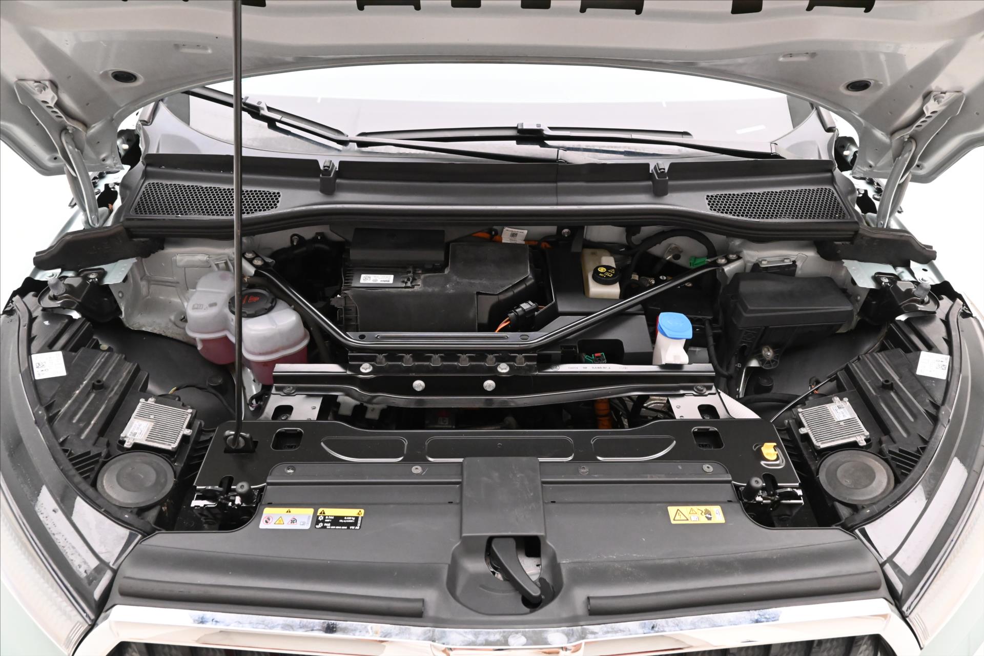 Hlavní fotografie vozu Škoda Enyaq iV 60 132 kW 58kWh SoH 87% Záruka až 3 roky (9)