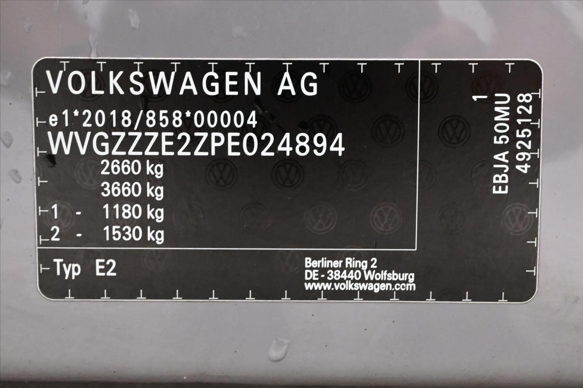 Hlavní fotografie vozu Volkswagen ID.4 Pro Performance 150kW 77kWh Záruka až 3 roky (12)
