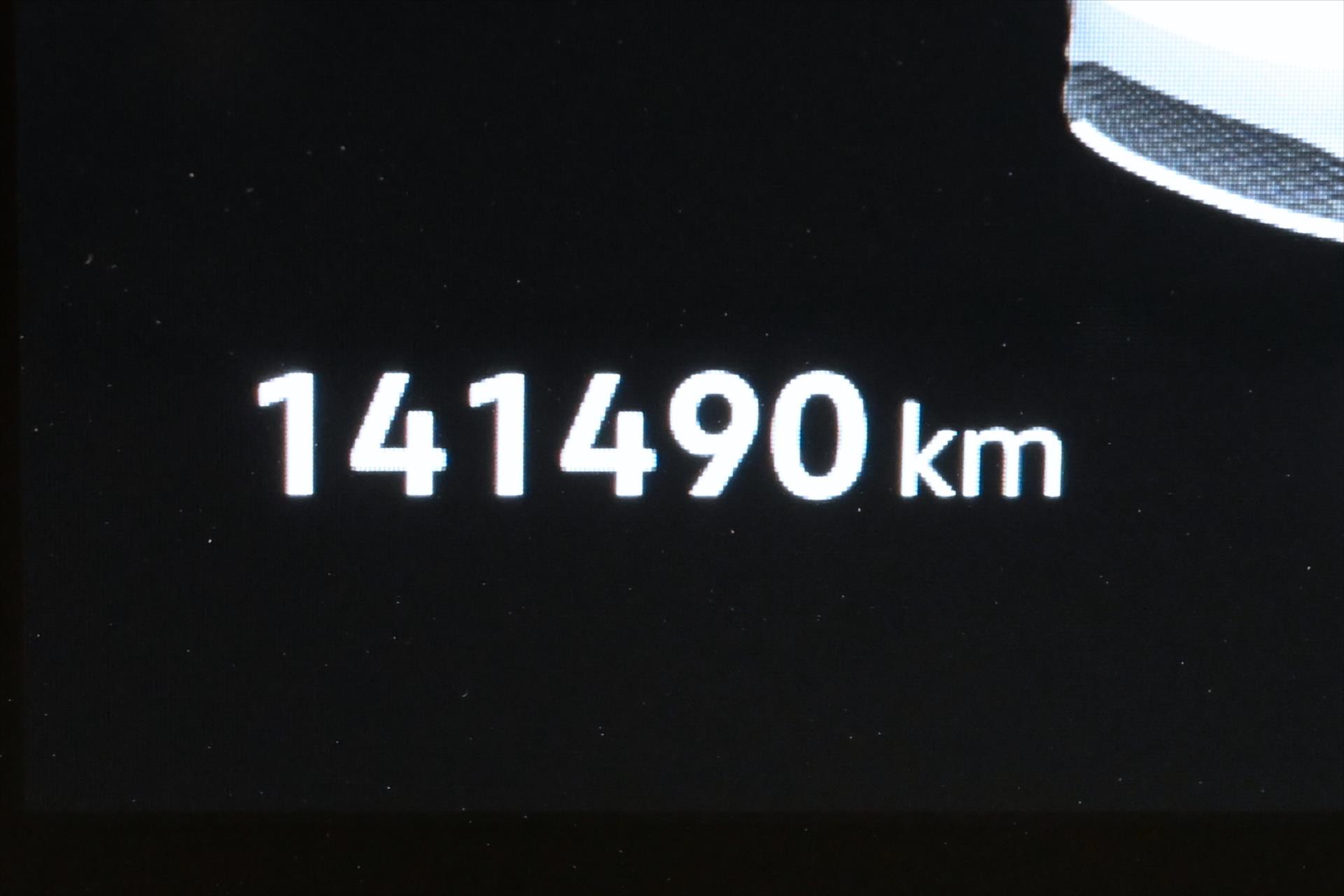 Hlavní fotografie vozu Volkswagen ID.4 Pro Performance 150kW 77kWh Záruka až 3 roky (17)