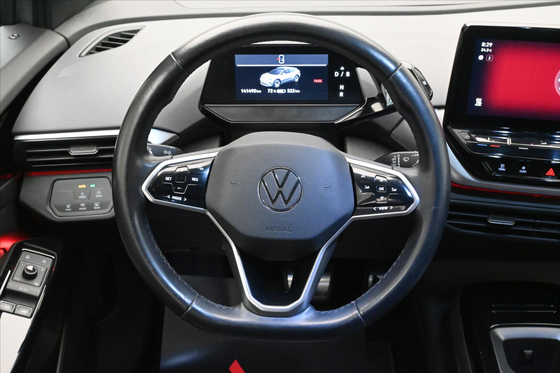 Hlavní fotografie vozu Volkswagen ID.4 Pro Performance 150kW 77kWh Záruka až 3 roky (18)