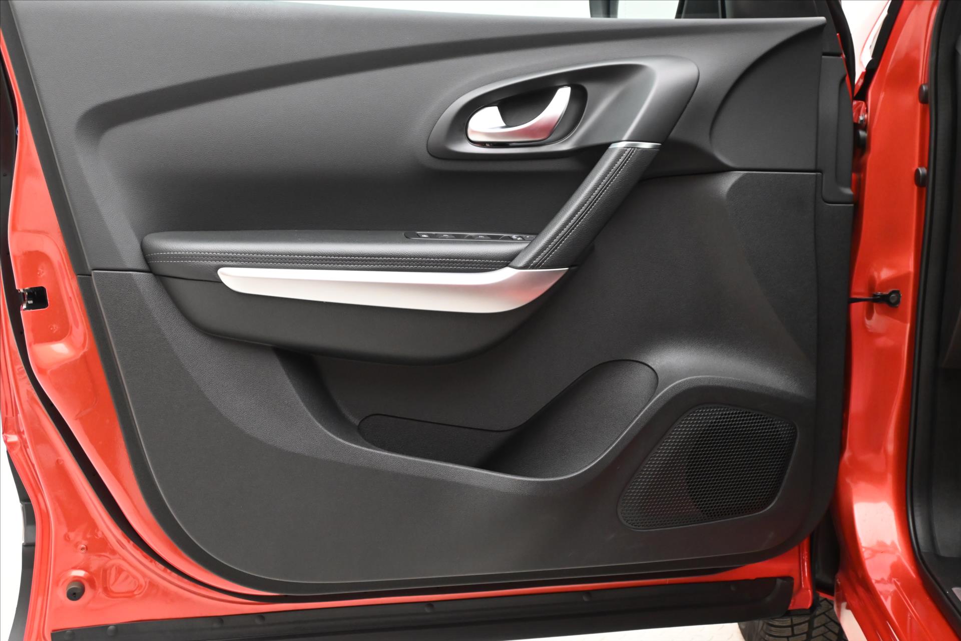 Hlavní fotografie vozu Renault Kadjar 1,3 TCe 103 kW INTENS Záruka až 5 let (22)