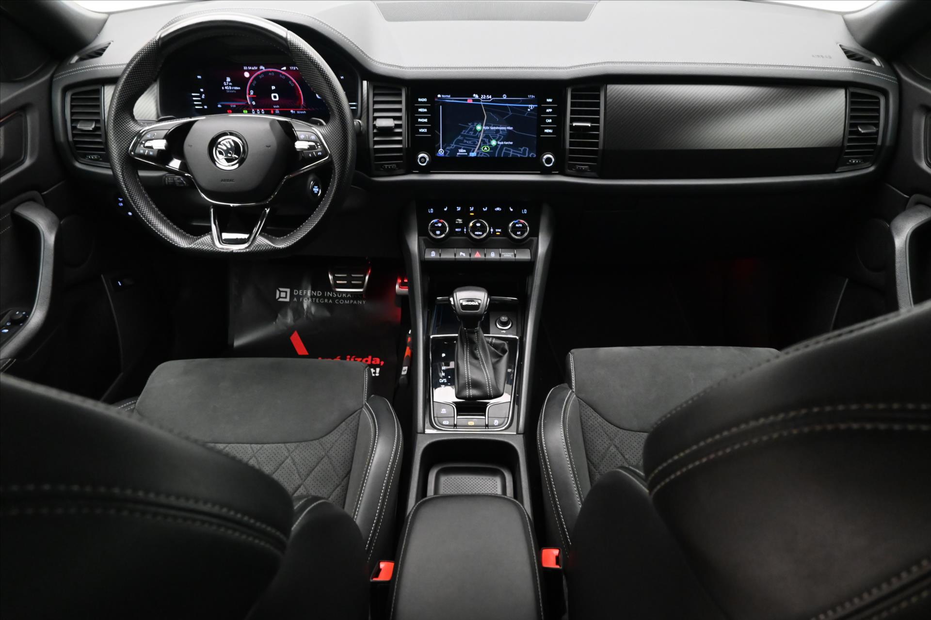 Hlavní fotografie vozu Škoda Kodiaq 1,5 TSI 110kW SportLine DSG Záruka až 5 let (15)