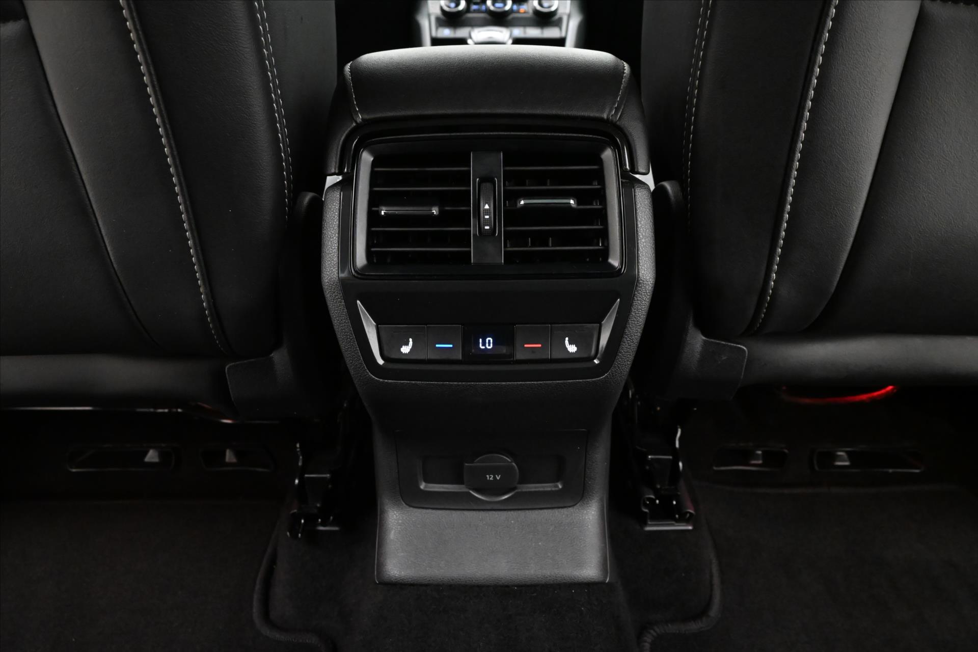 Hlavní fotografie vozu Škoda Kodiaq 1,5 TSI 110kW SportLine DSG Záruka až 5 let (22)