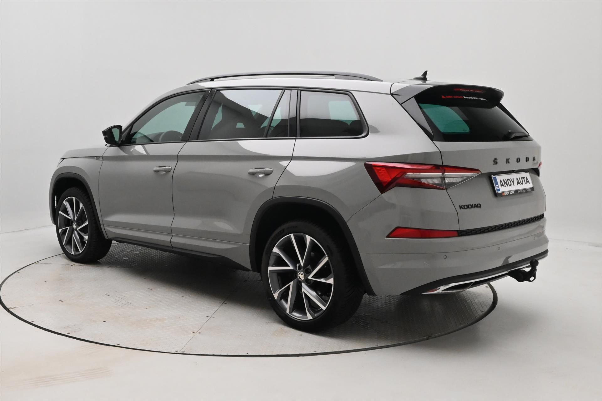 Hlavní fotografie vozu Škoda Kodiaq 1,5 TSI 110kW SportLine DSG Záruka až 5 let (7)