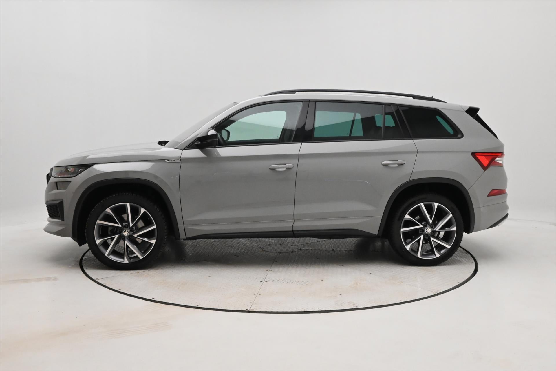Hlavní fotografie vozu Škoda Kodiaq 1,5 TSI 110kW SportLine DSG Záruka až 5 let (8)