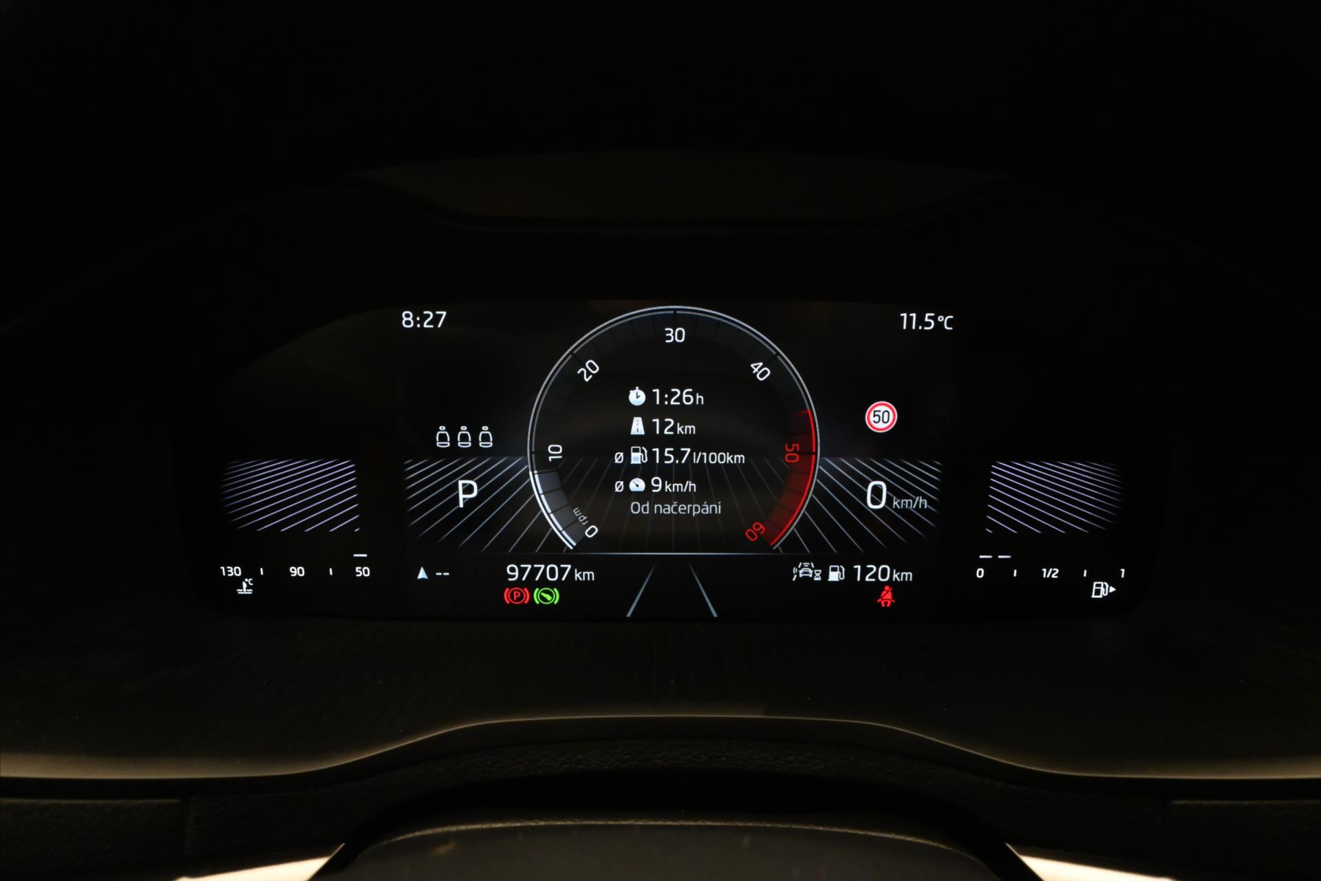Hlavní fotografie vozu Škoda Karoq 2,0 TDI 85 kW DSG Ambition Záruka až 5 let (16)