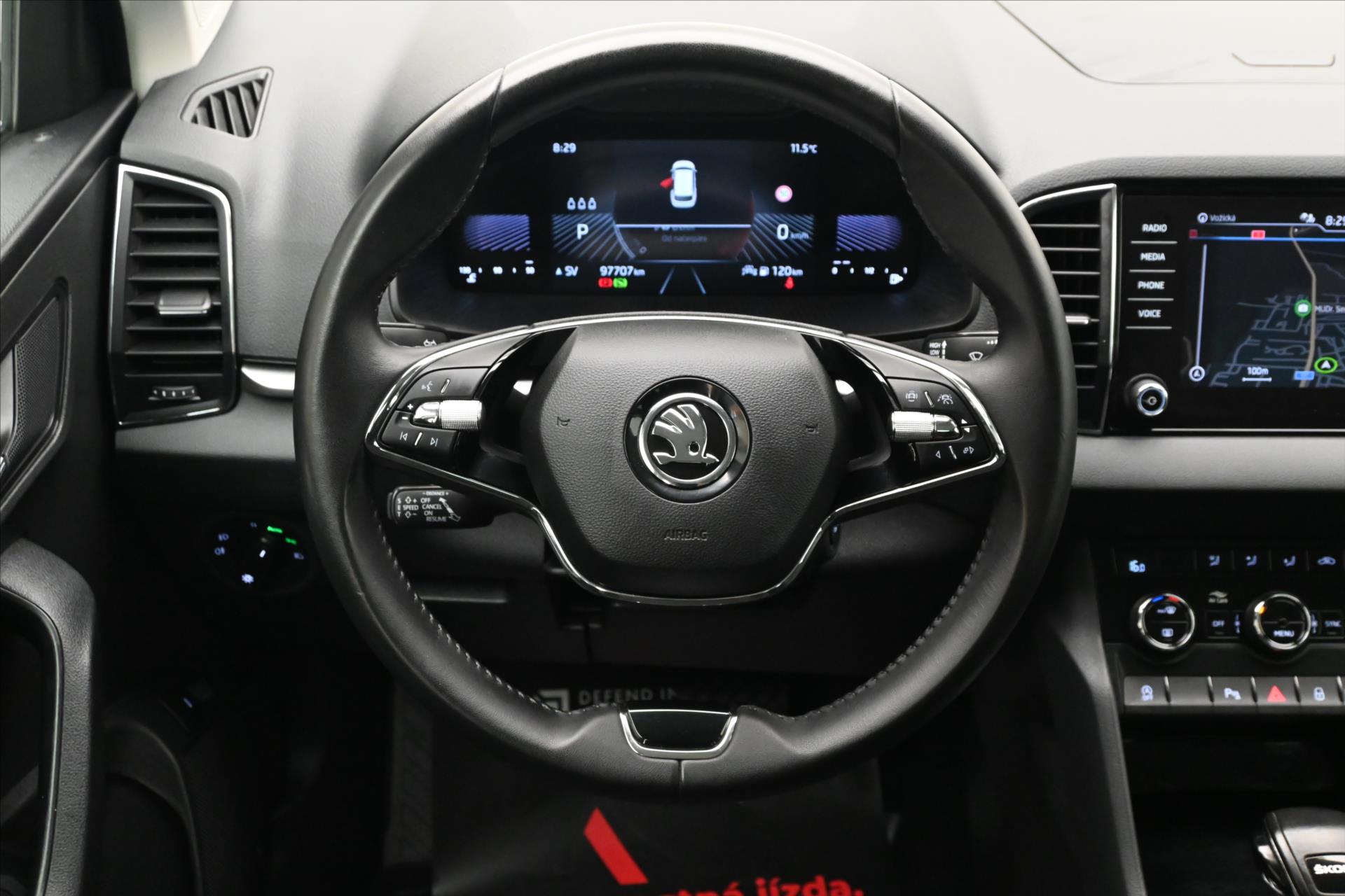 Hlavní fotografie vozu Škoda Karoq 2,0 TDI 85 kW DSG Ambition Záruka až 5 let (18)