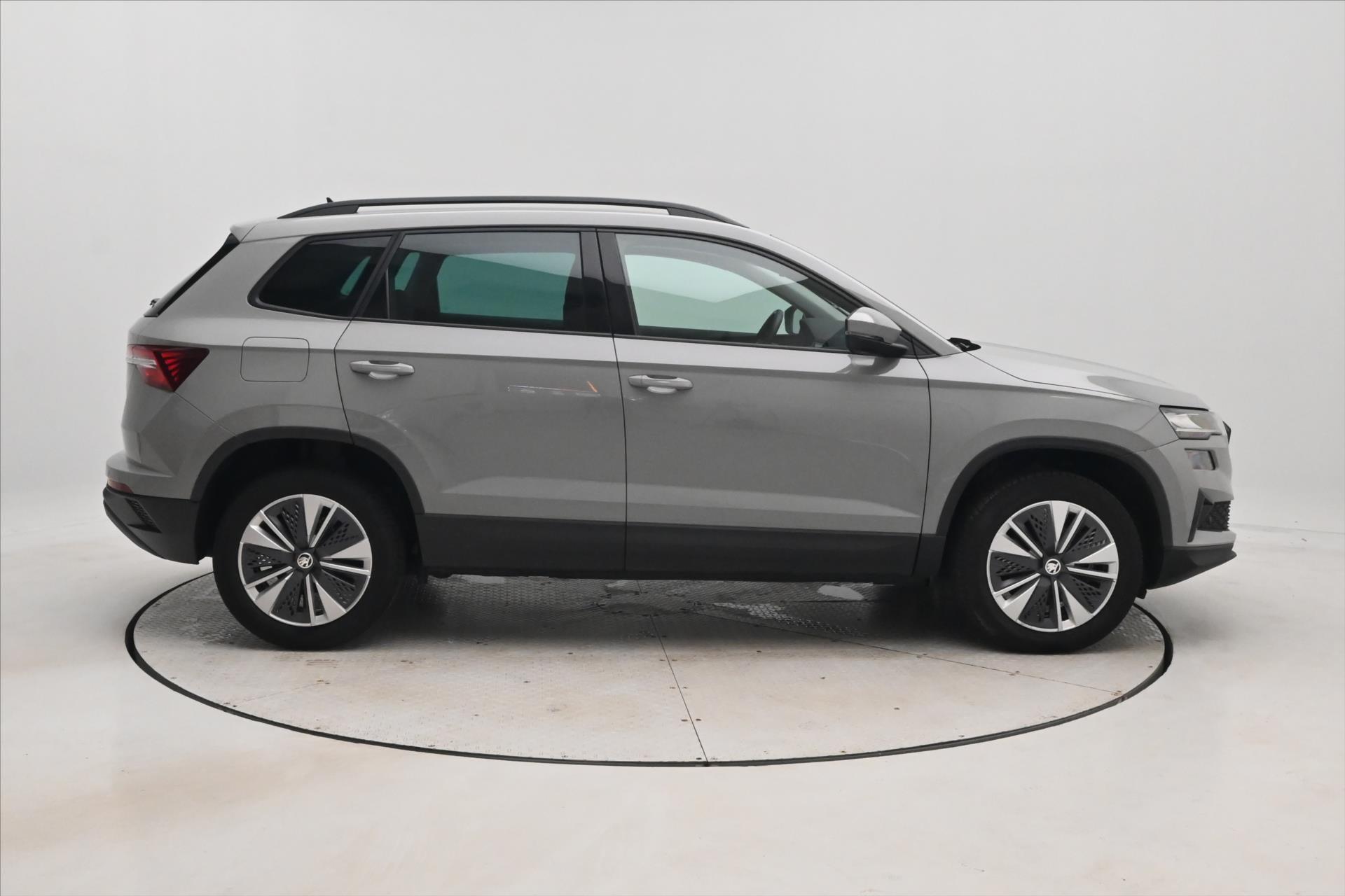 Hlavní fotografie vozu Škoda Karoq 2,0 TDI 85 kW DSG Ambition Záruka až 5 let (4)