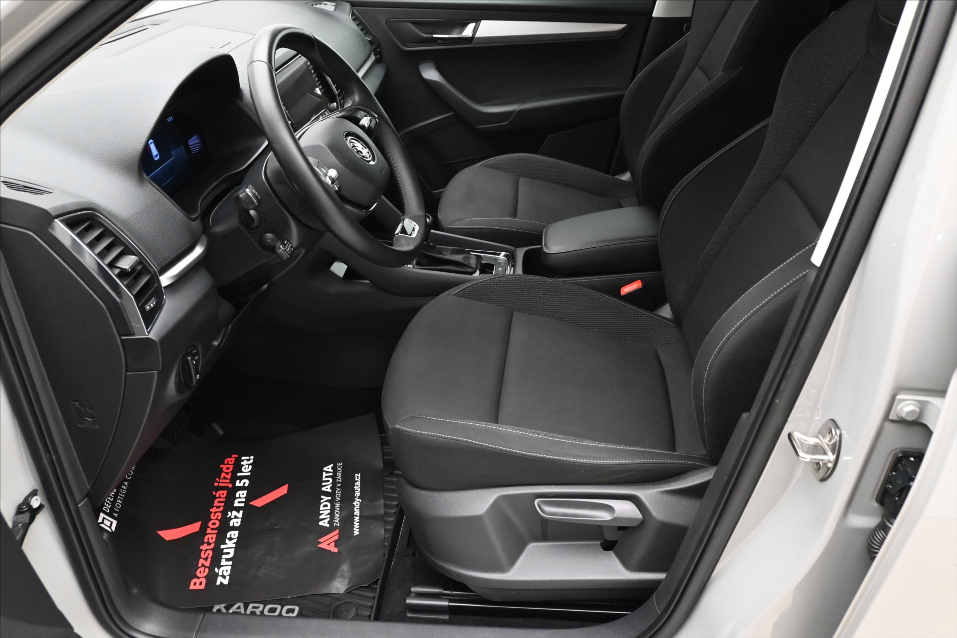 Hlavní fotografie vozu Škoda Karoq 2,0 TDI 85 kW DSG TAŽNÉ Záruka až 5 let (14)