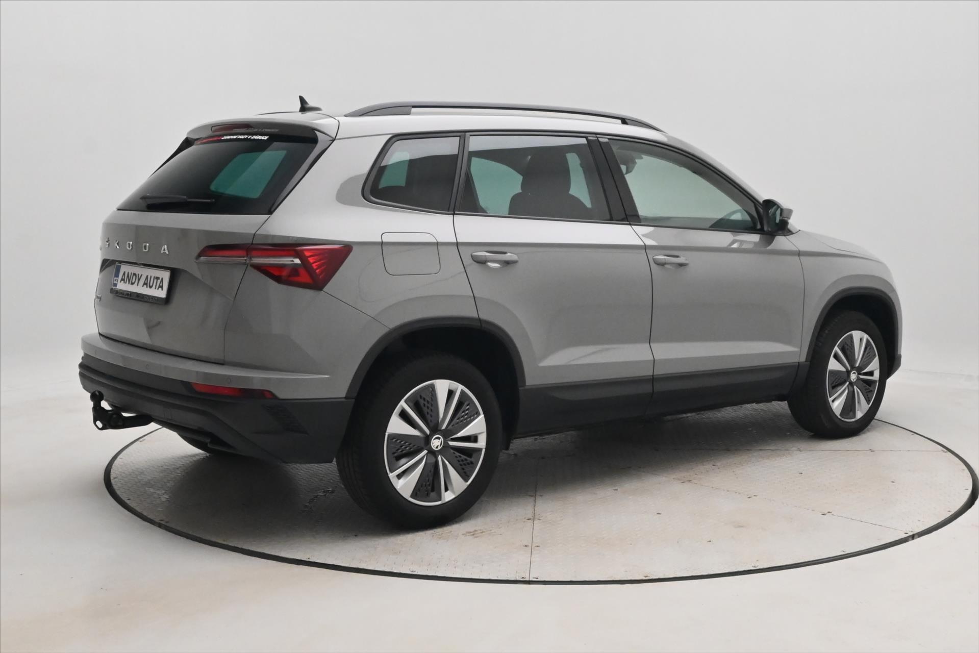 Hlavní fotografie vozu Škoda Karoq 2,0 TDI 85 kW DSG TAŽNÉ Záruka až 5 let (6)