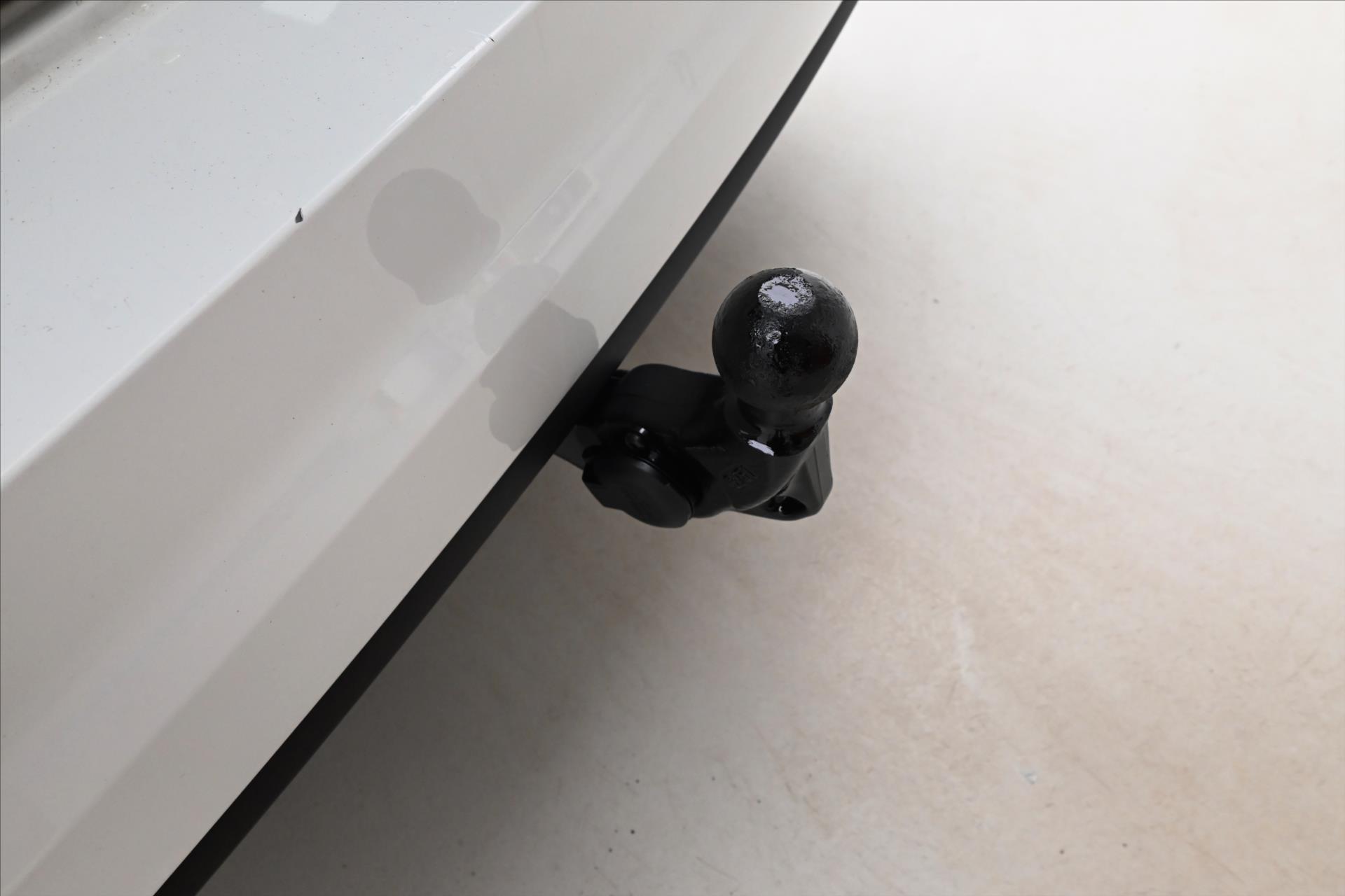 Hlavní fotografie vozu Volkswagen Touran 2,0 TDI 110kWTAŽNÉ LED Záruka až 5 let (29)