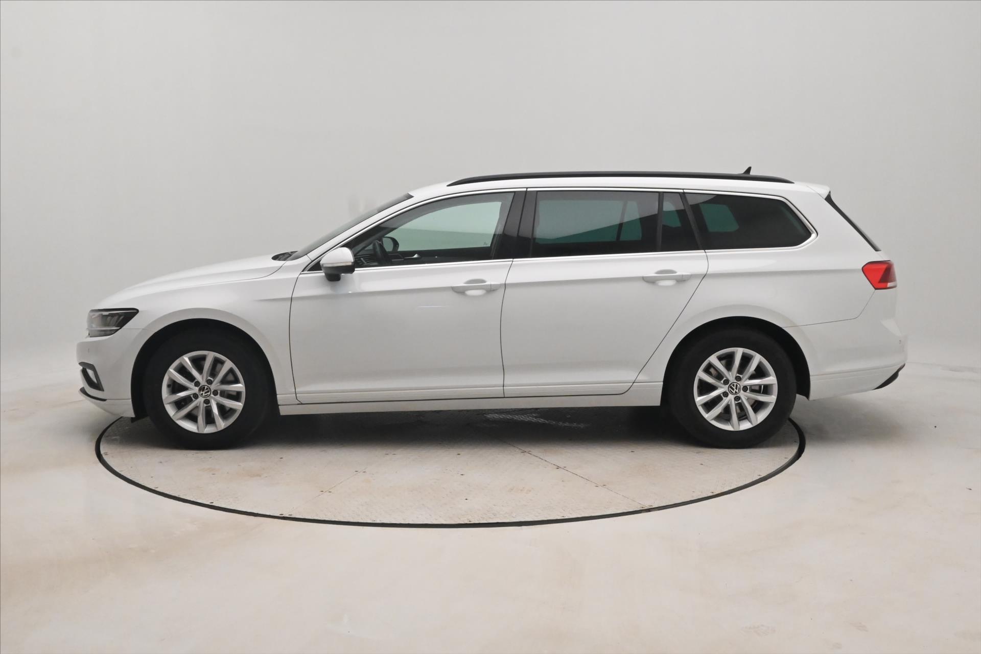Hlavní fotografie vozu Volkswagen Passat 2,0 TDI 110 kW DSG Business Záruka až 5 let (8)