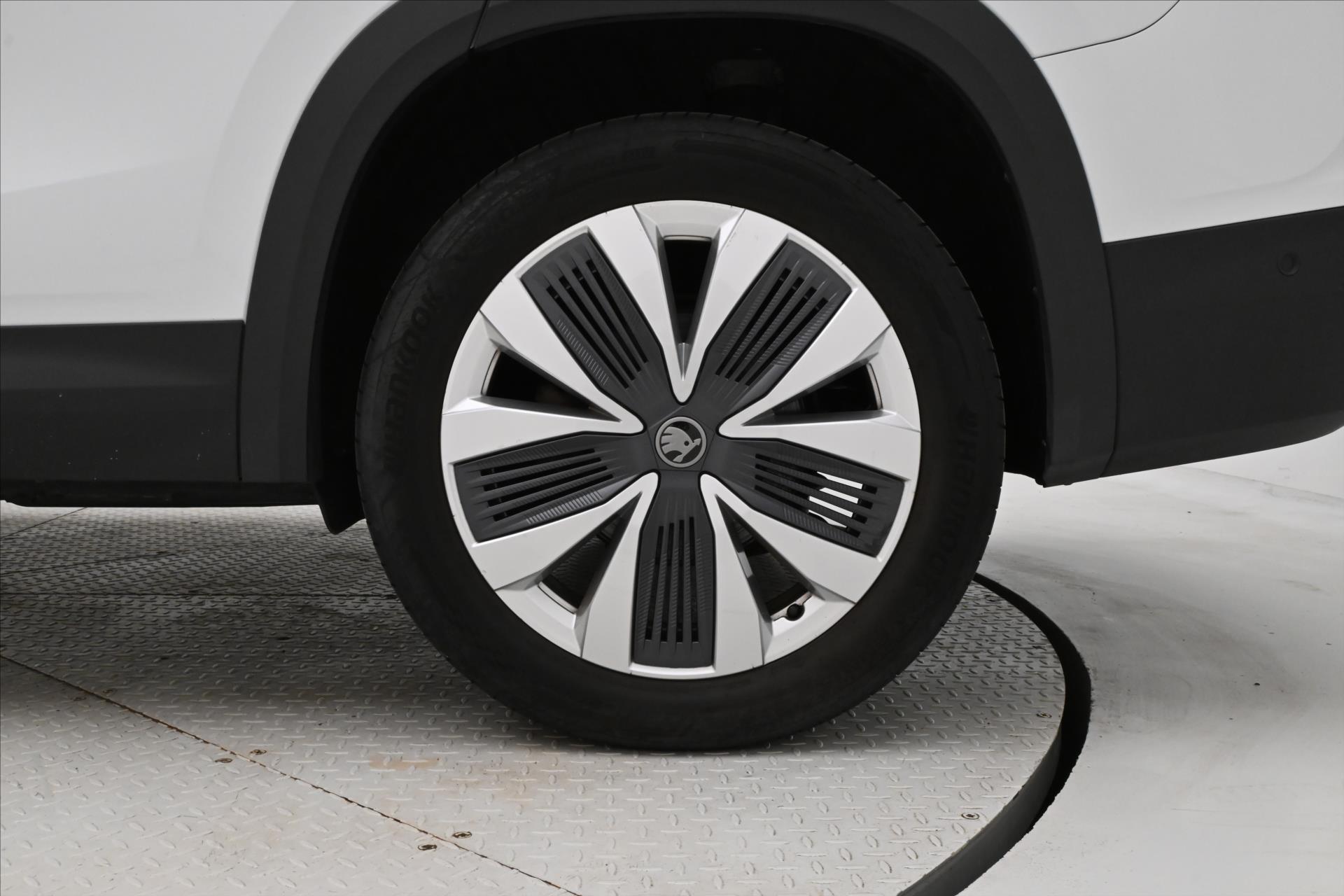 Hlavní fotografie vozu Škoda Kodiaq 1,5 TSI iV 110kW DSG Selection Záruka až 5 let (35)