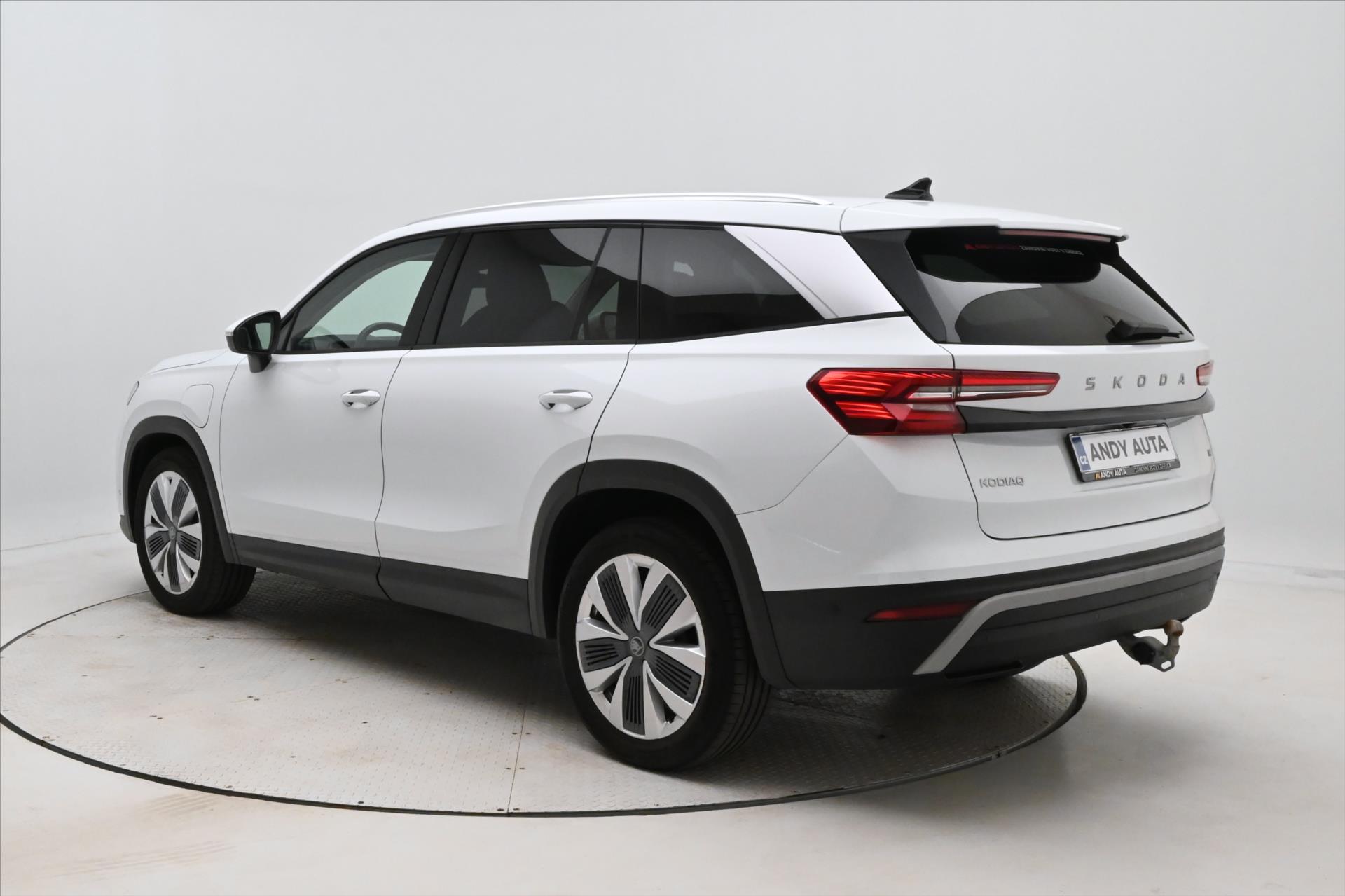 Hlavní fotografie vozu Škoda Kodiaq 1,5 TSI iV 110kW DSG Selection Záruka až 5 let (8)
