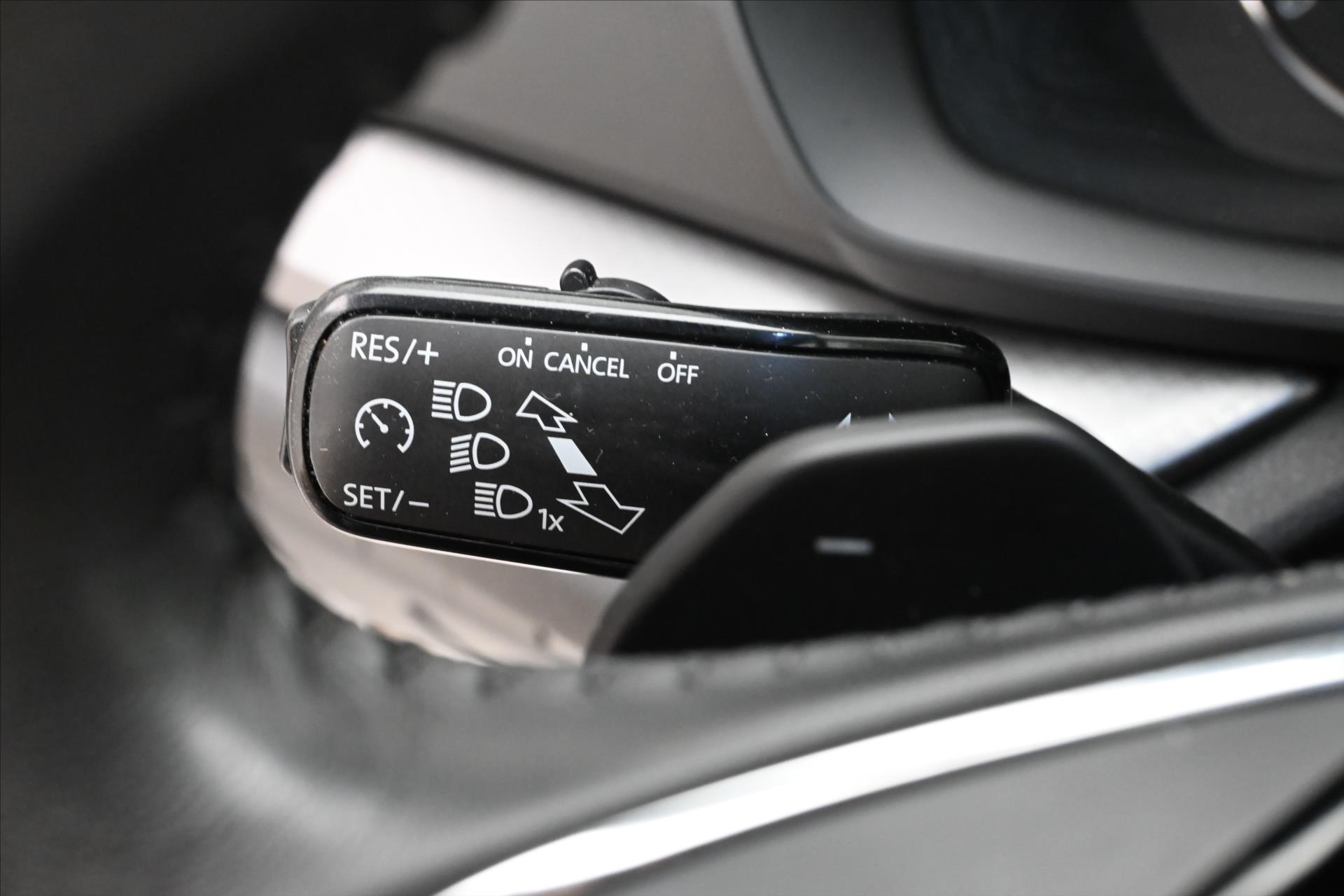Hlavní fotografie vozu Škoda Octavia 2,0 TDI 110kW DSG Ambition Záruka až 5 let (23)