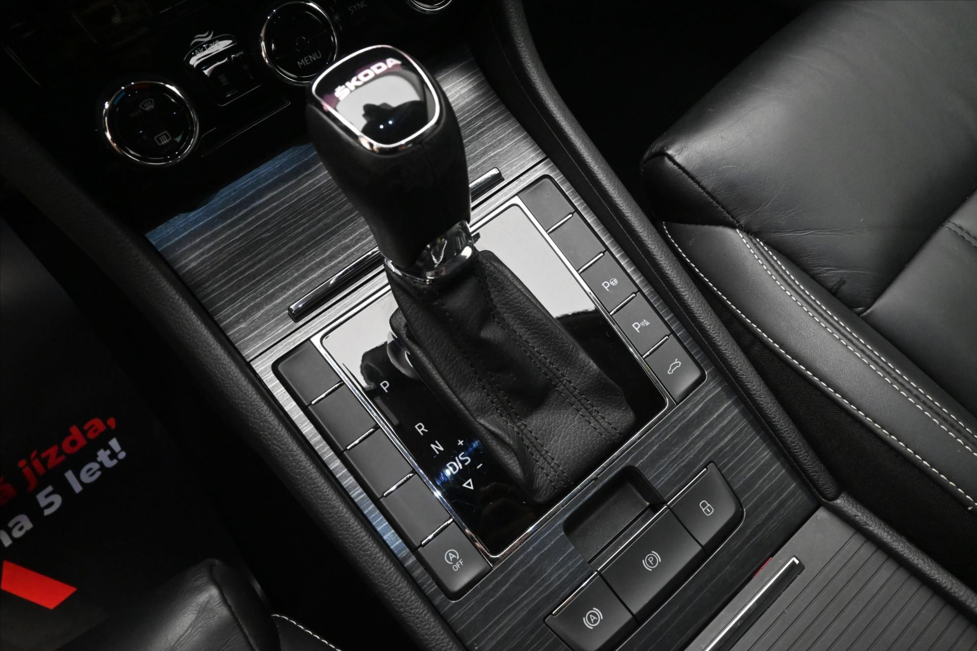 Hlavní fotografie vozu Škoda Superb 2,0 TDI 110kW DSG Style Záruka až 5 let (23)