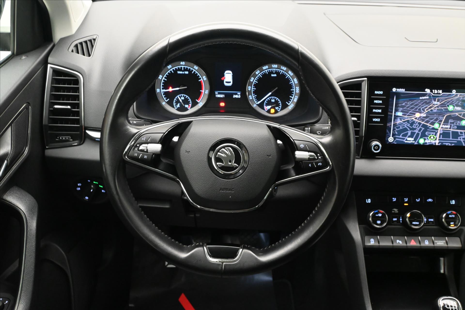 Hlavní fotografie vozu Škoda Karoq 1,5 TSI 110kW Business Záruka až 5 let (18)