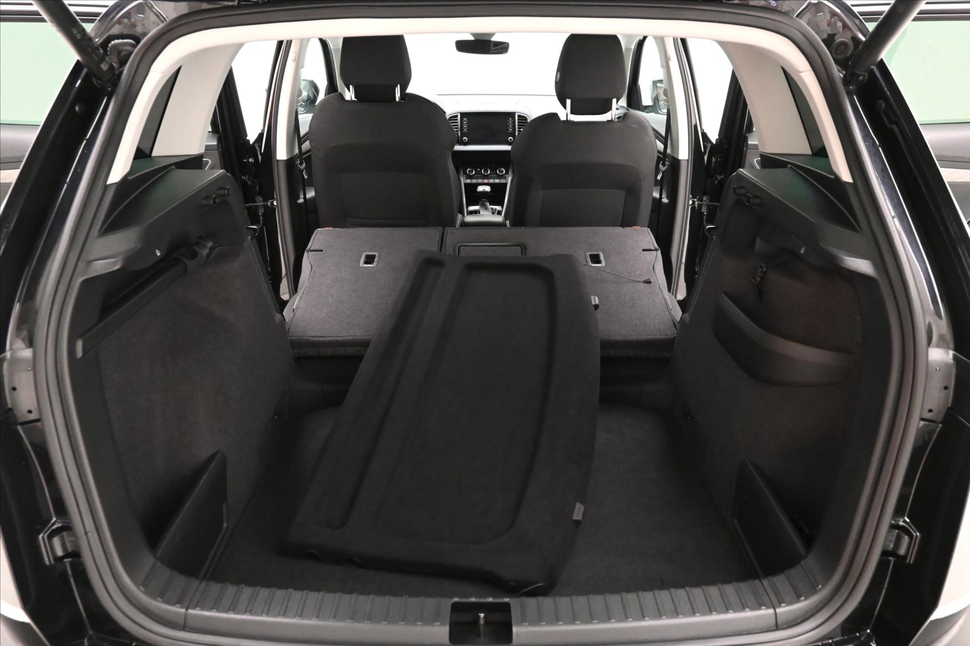 Main photo of the car Skoda Karoq 1.5 TSI 110kW DSG Style Warranty up to 5 years (11)