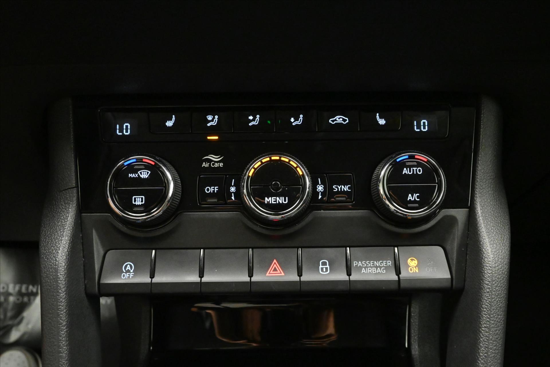 Main photo of the car Skoda Karoq 1.5 TSI 110kW DSG Style Warranty up to 5 years (20)