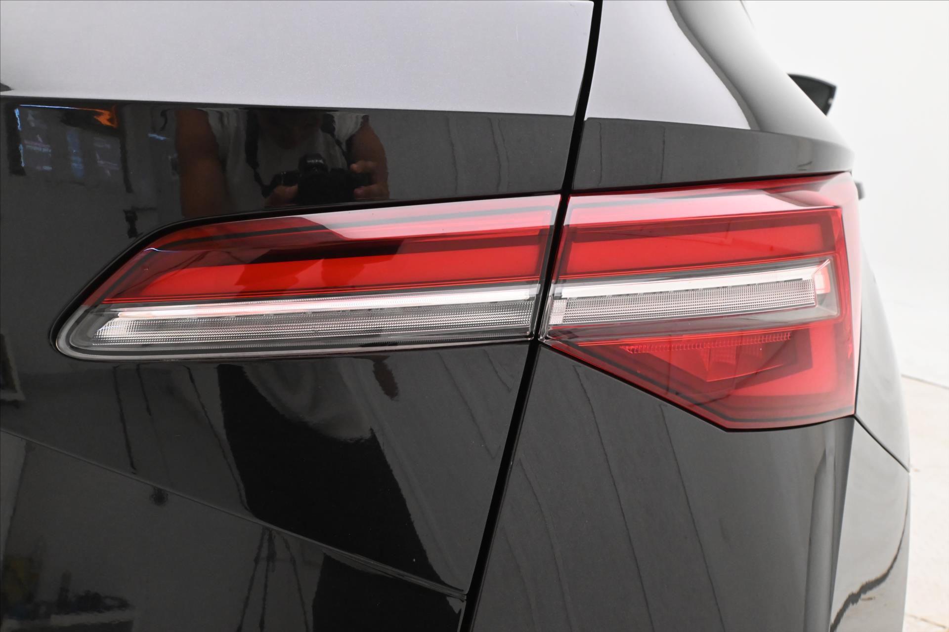 Main photo of the car Skoda Karoq 1.5 TSI 110kW DSG Style Warranty up to 5 years (30)