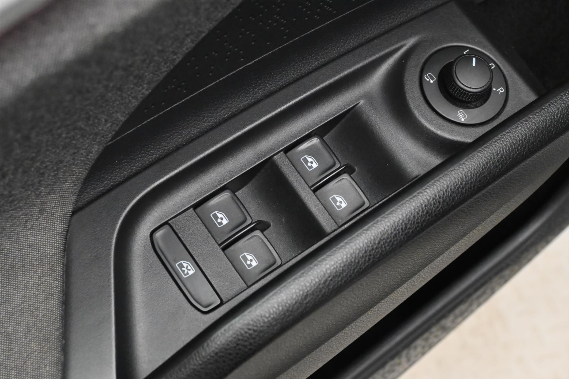 Hlavní fotografie vozu Škoda Enyaq iV 80 150kW 82kWh Záruka až 3 roky (26)