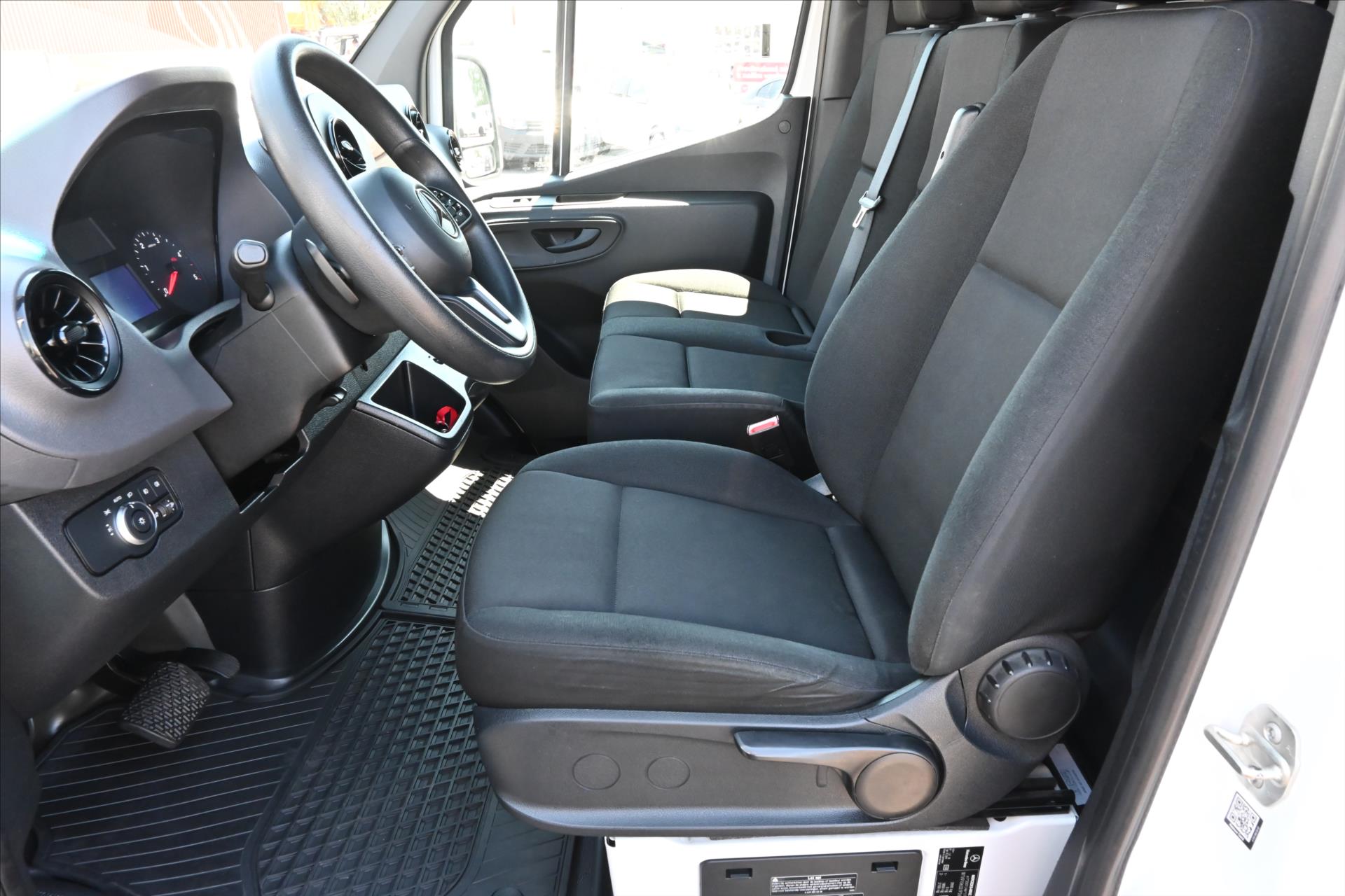 Hlavní fotografie vozu Mercedes-Benz Sprinter 2,2 314 CDi 105 kW 9G-Tronic L2H2 Záruka až 5 let (13)
