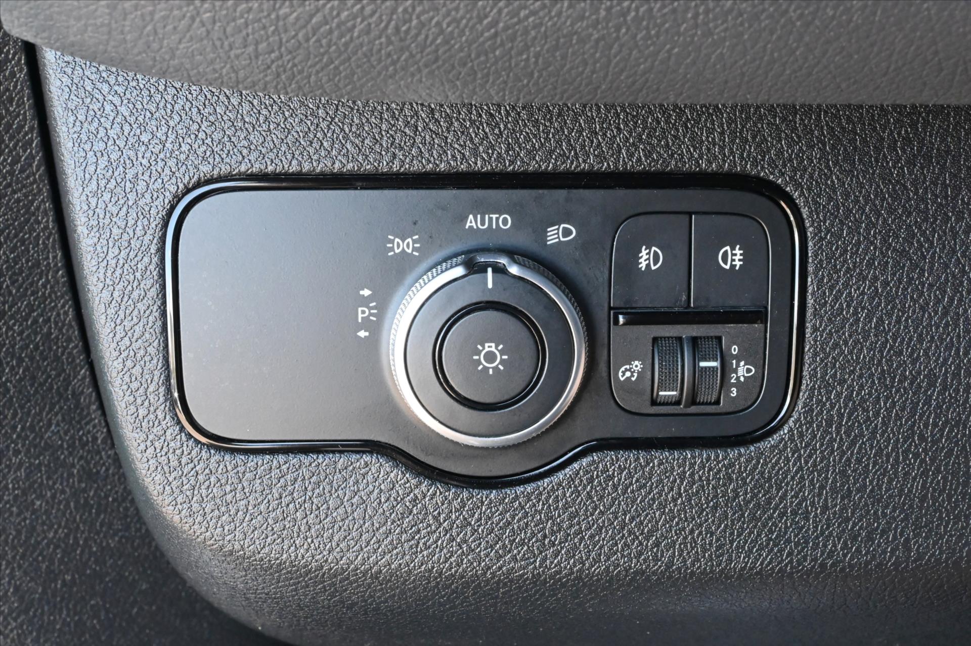 Hlavní fotografie vozu Mercedes-Benz Sprinter 2,2 314 CDi 105 kW 9G-Tronic L2H2 Záruka až 5 let (25)