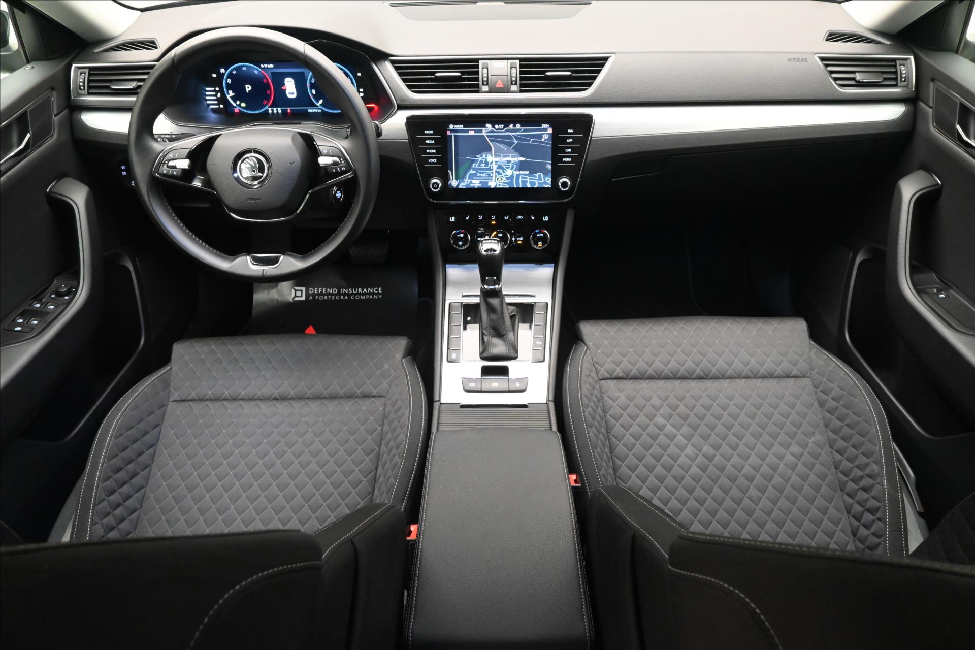 Hlavní fotografie vozu Škoda Superb 2,0 TDI 110kW DSG Clever Záruka až 5 let (15)