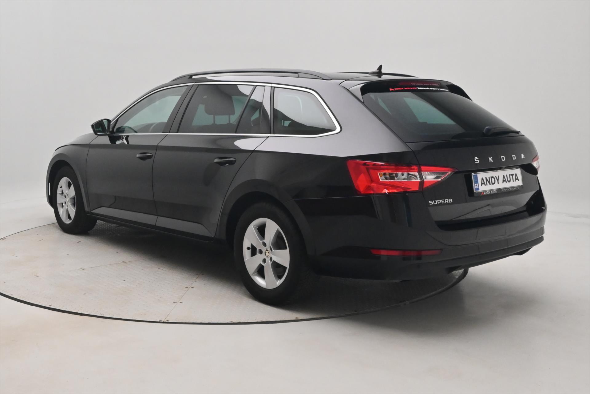 Hlavní fotografie vozu Škoda Superb 2,0 TDI 110kW DSG Clever Záruka až 5 let (7)