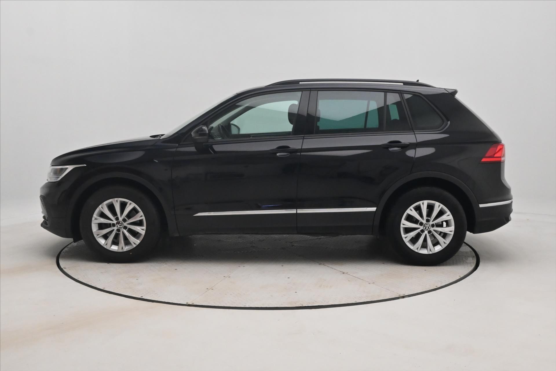 Hlavní fotografie vozu Volkswagen Tiguan 2,0 TDI 110kW DSG Life Záruka až 5 let (8)