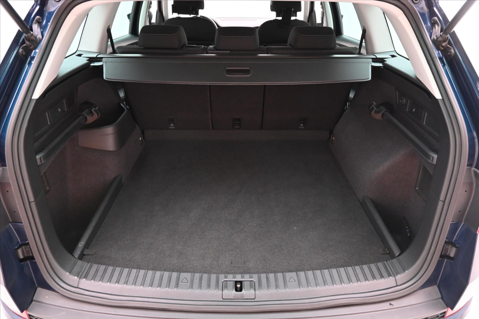 Hlavní fotografie vozu Škoda Kodiaq 2,0 TDI 110kW DSG 4x4 Navi Záruka až 5 let (10)