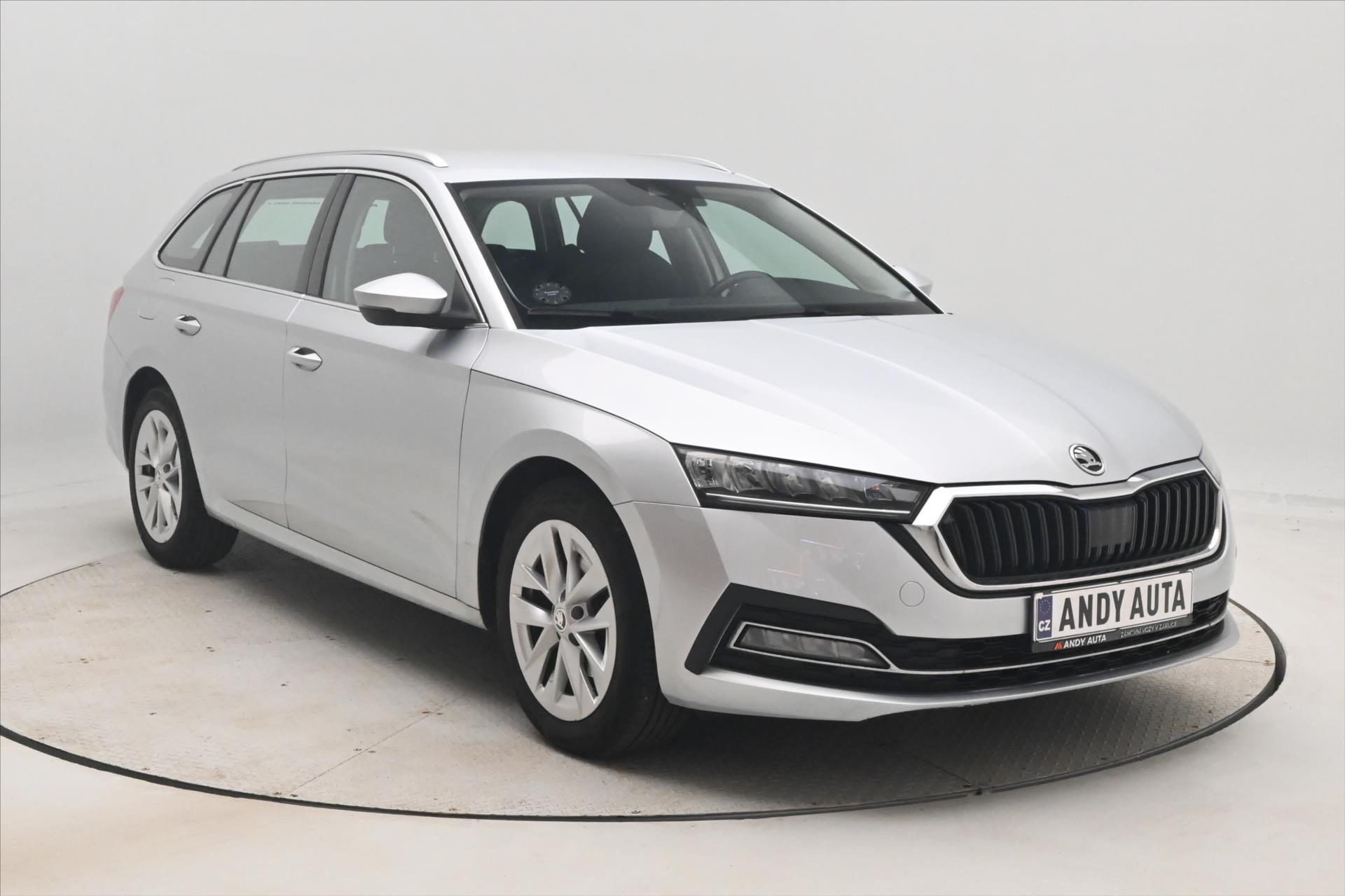 Main photo of the car Skoda Octavia 2.0 TDI 110kW DSG Style Warranty up to 5 years (4)