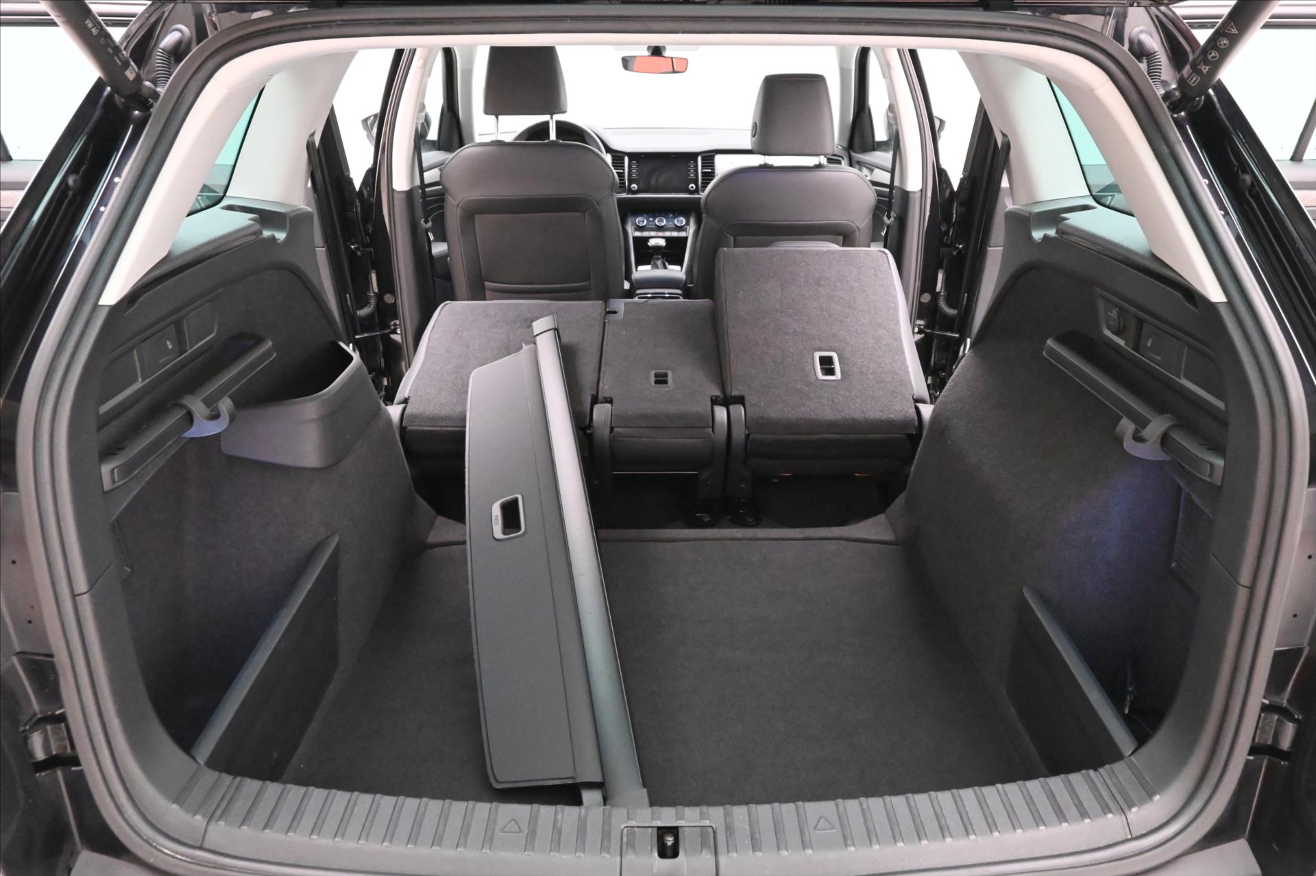 Hlavní fotografie vozu Škoda Kodiaq 2,0 TDI 110 kW DSG Style Záruka až 5 let (11)