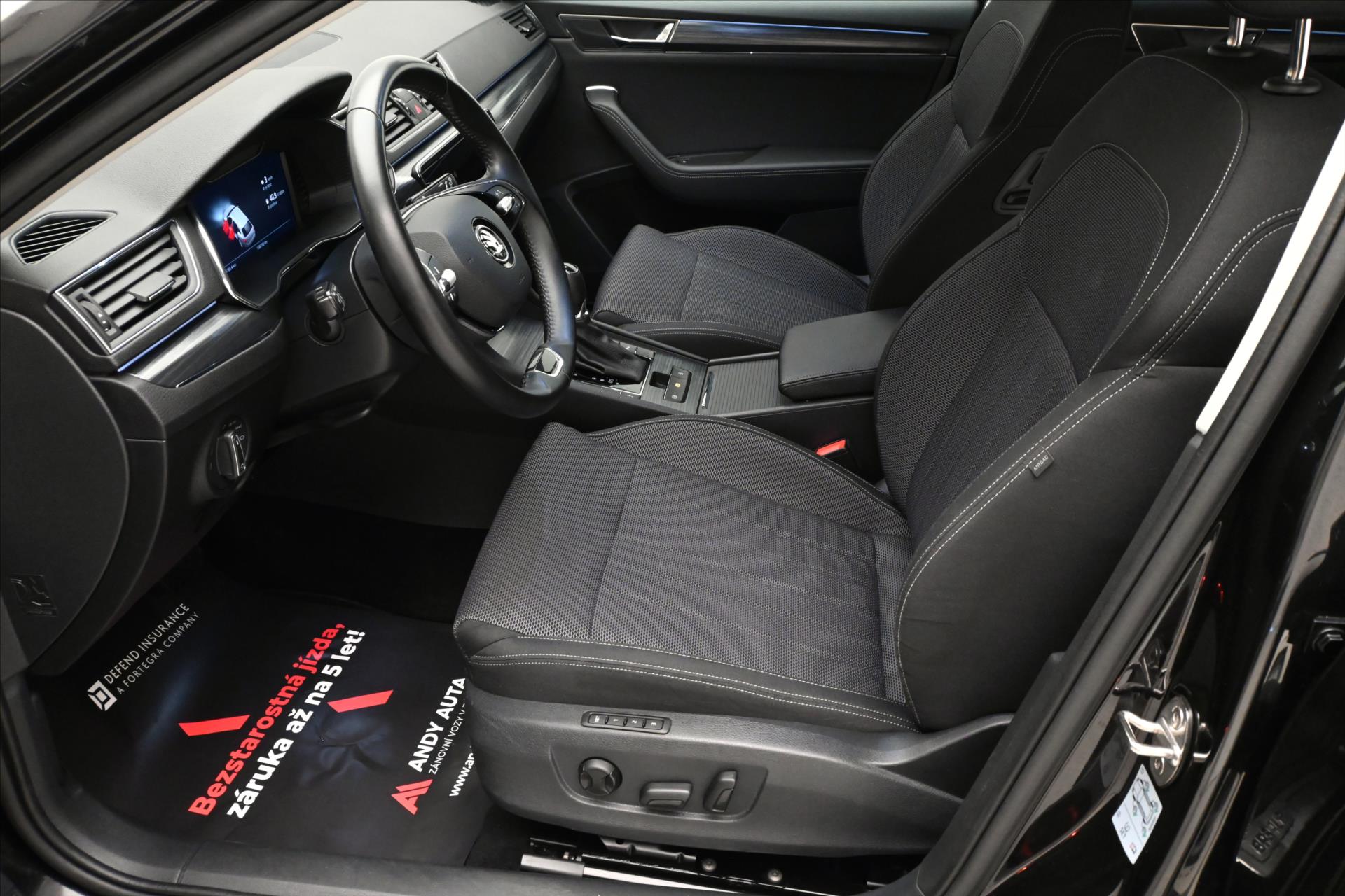 Main photo of the car Skoda Superb 2.0 TDI 110kW DSG Style Warranty up to 5 years (14)