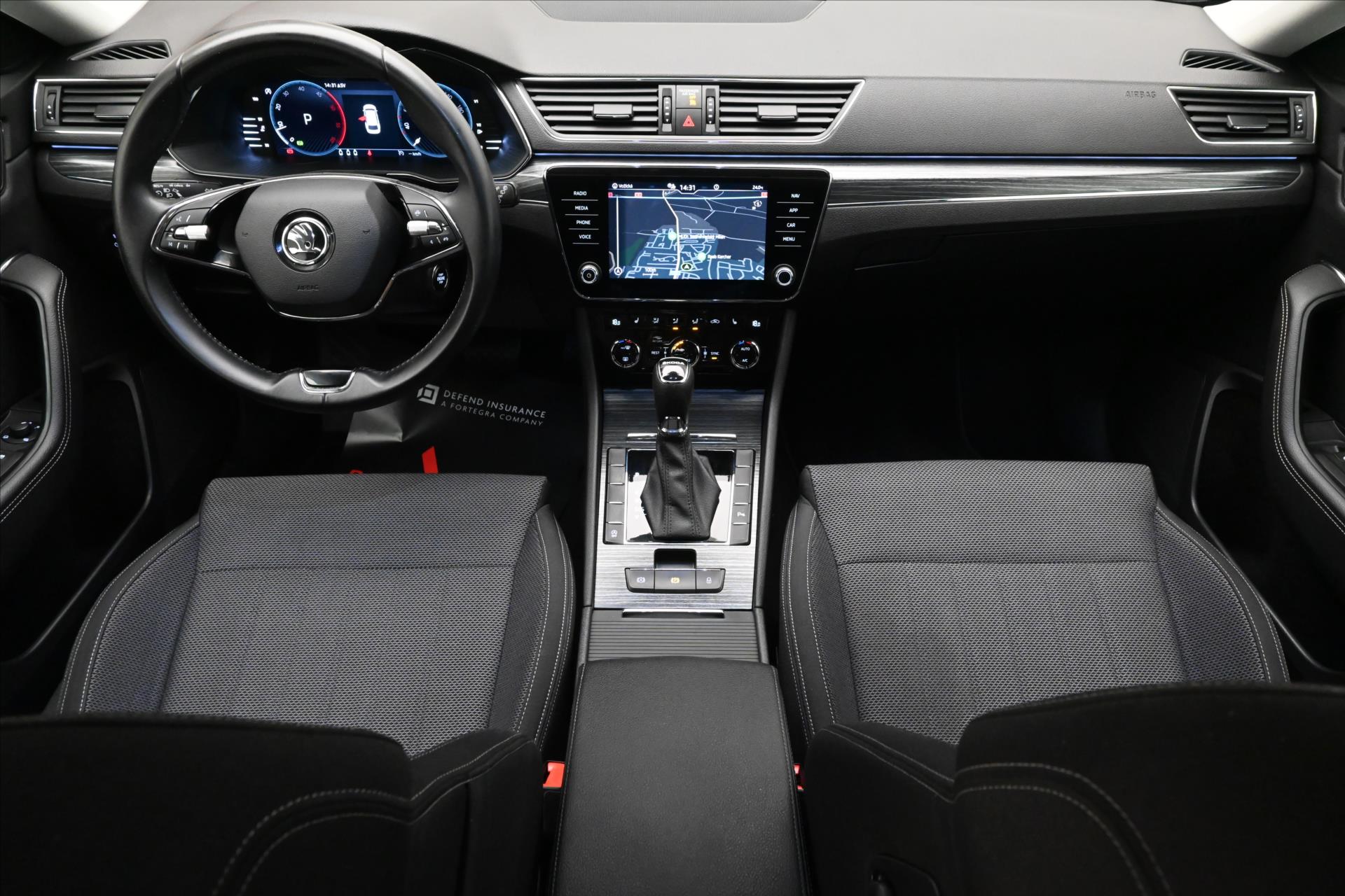 Main photo of the car Skoda Superb 2.0 TDI 110kW DSG Style Warranty up to 5 years (16)