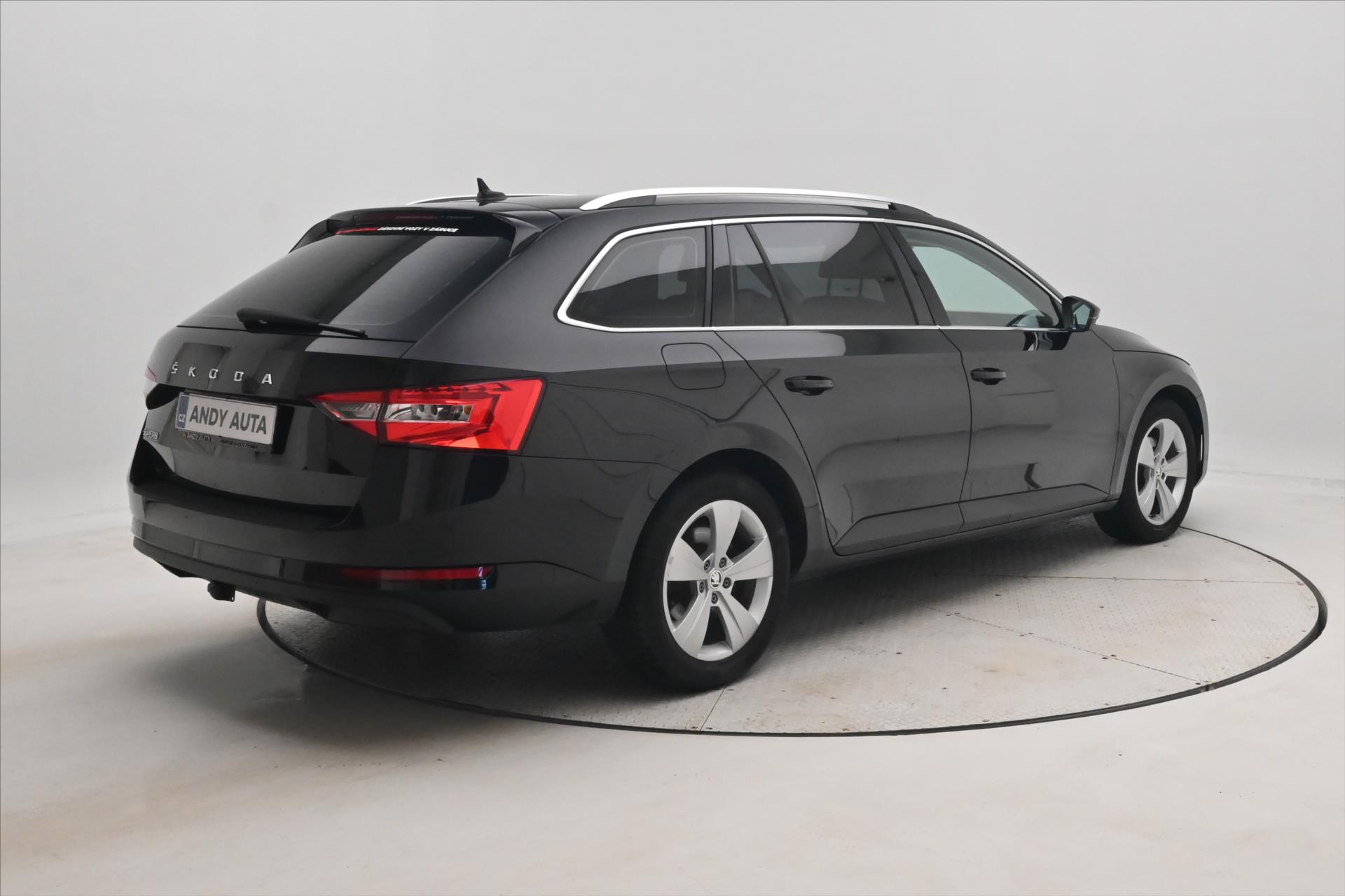 Main photo of the car Skoda Superb 2.0 TDI 110kW DSG Style Warranty up to 5 years (6)