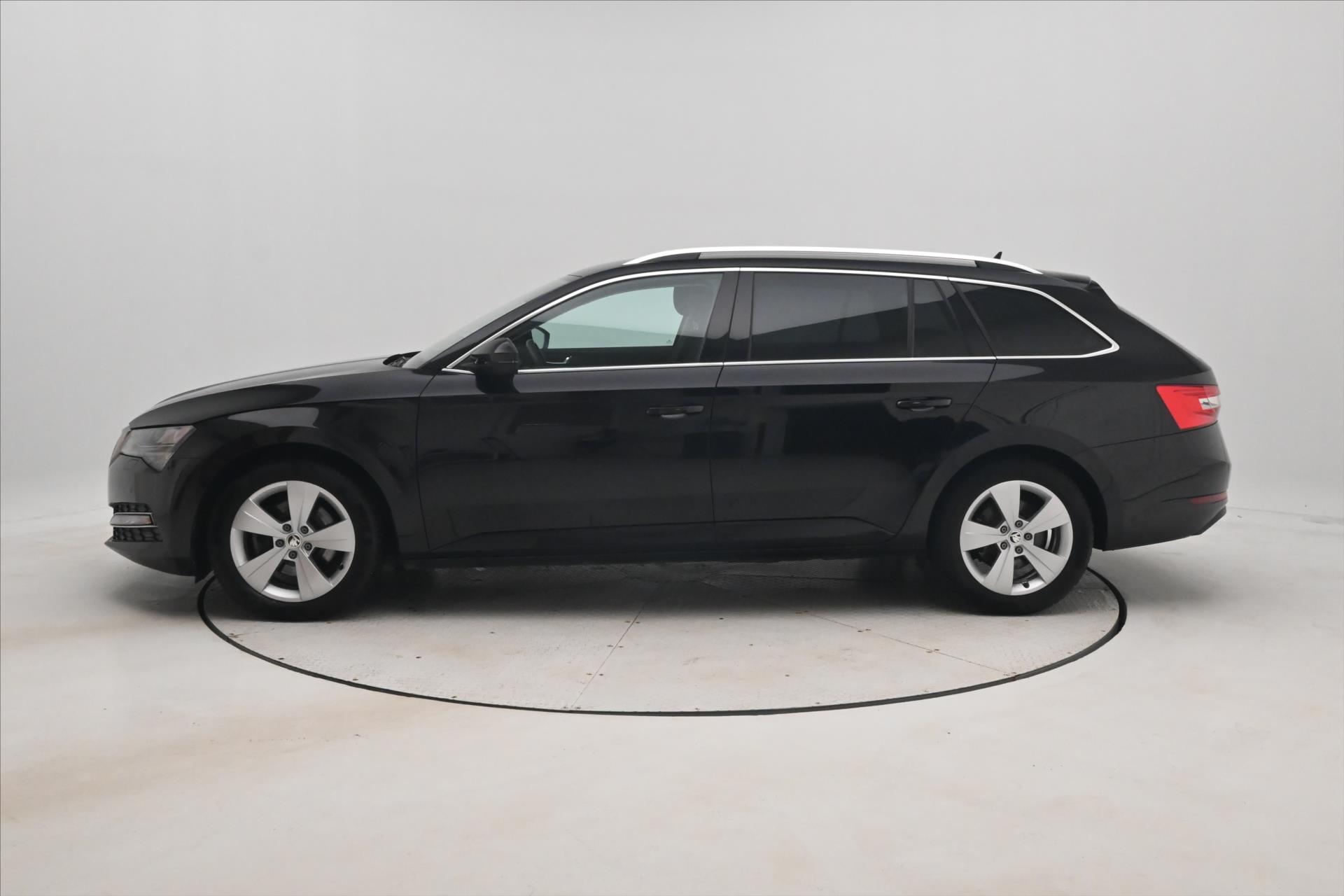 Main photo of the car Skoda Superb 2.0 TDI 110kW DSG Style Warranty up to 5 years (9)