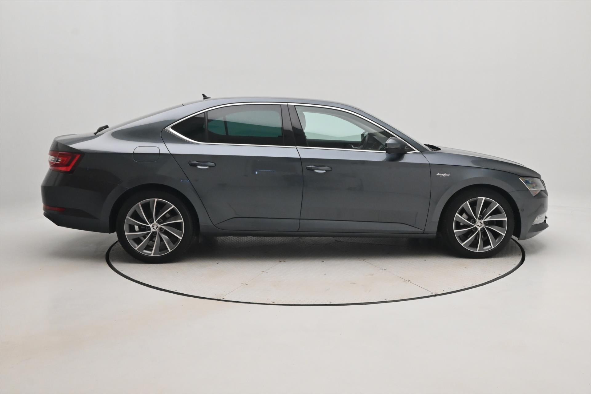 Hlavní fotografie vozu Škoda Superb 2,0 TDI 140 kW DSG L&K Záruka až 5 let (5)