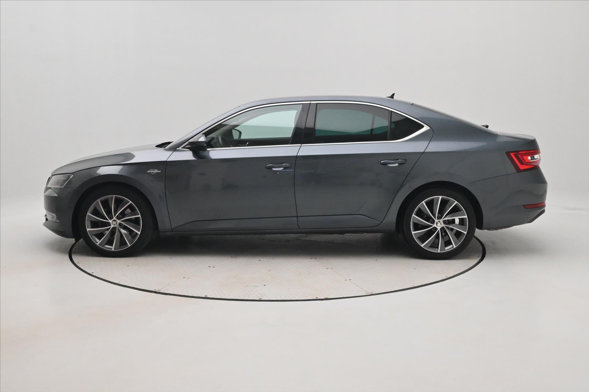 Hlavní fotografie vozu Škoda Superb 2,0 TDI 140 kW DSG L&K Záruka až 5 let (9)