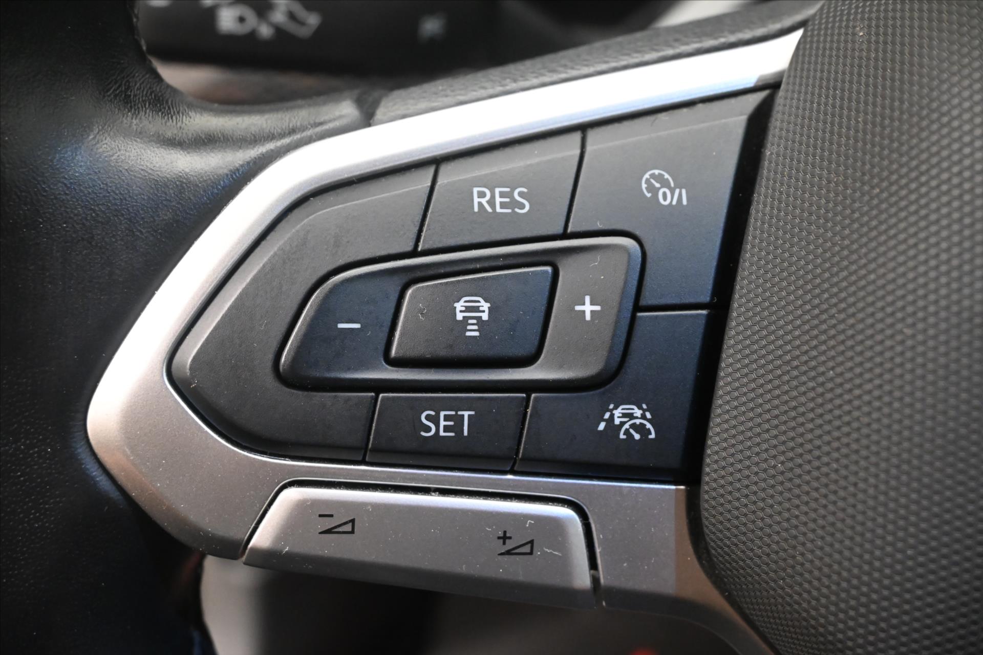 Hlavní fotografie vozu Volkswagen Taigo 1,0 TSI 81kW DSG Life Záruka až 5 let (23)