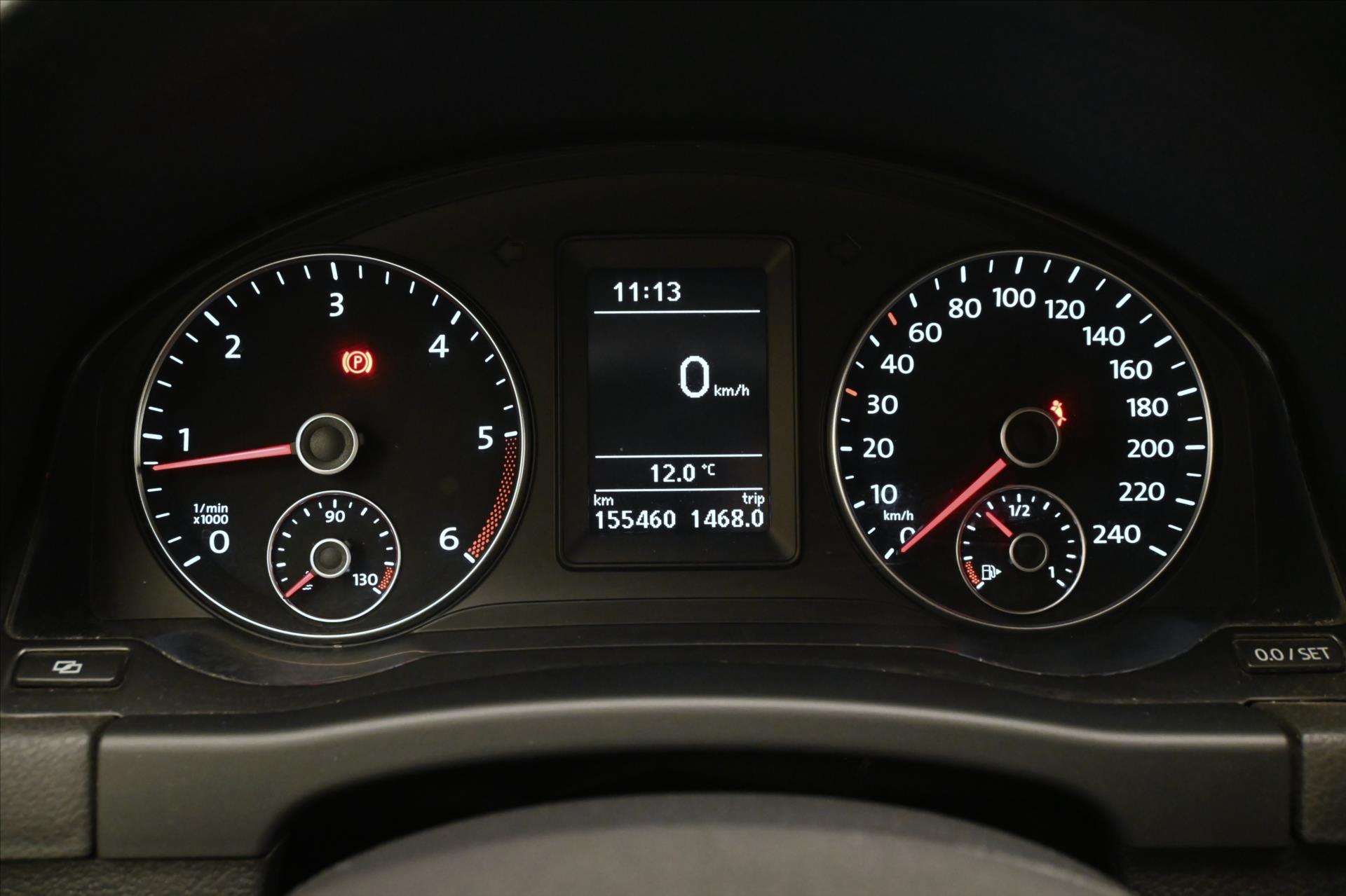 Hlavní fotografie vozu Volkswagen Golf Plus 1,6 TDI 77 kW KLIMA Tažné (16)