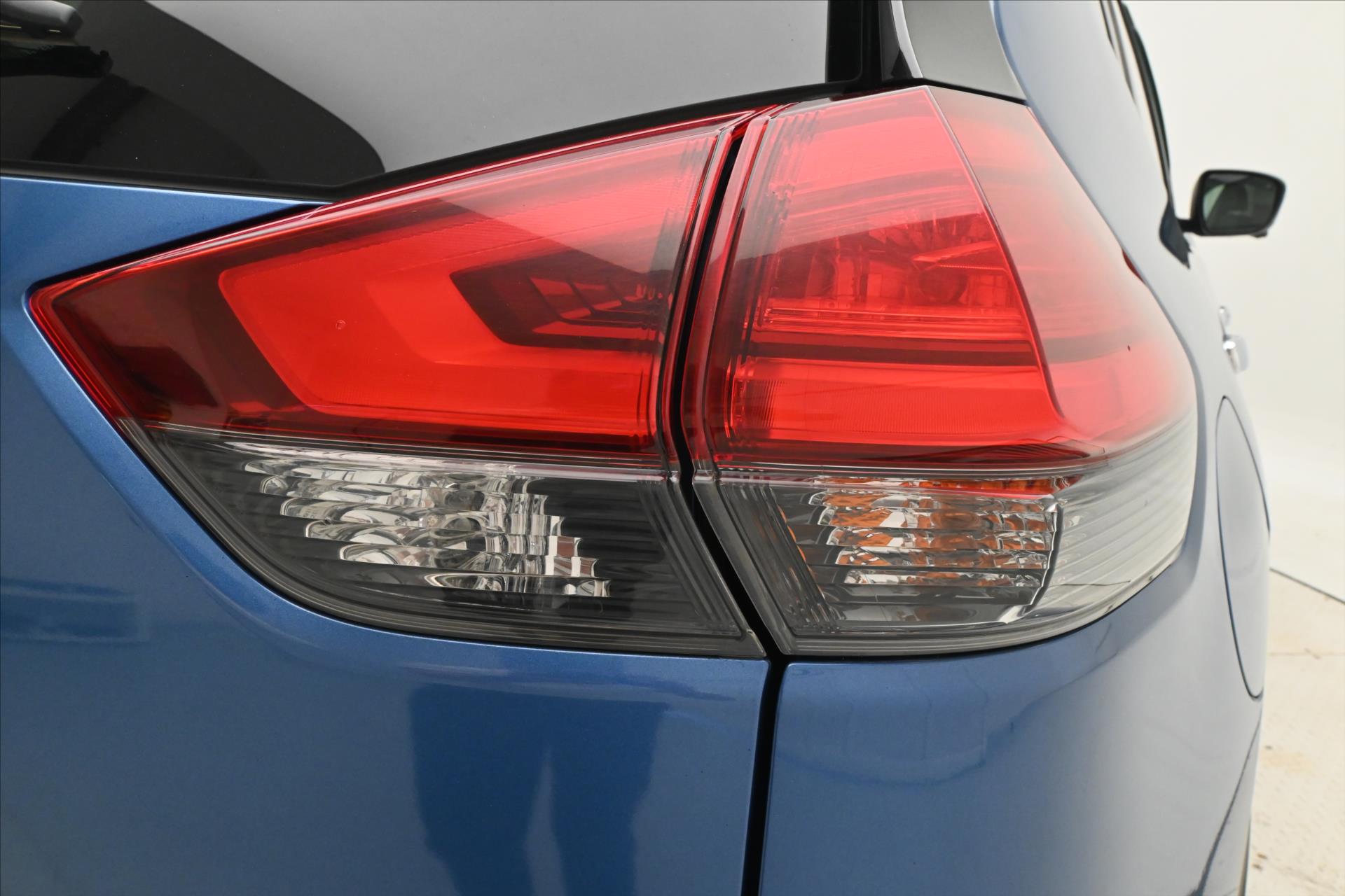 Hlavní fotografie vozu Nissan X-Trail 1,8 dCi 110 kW 4x4 AT Panorama Záruka až 5 let (31)